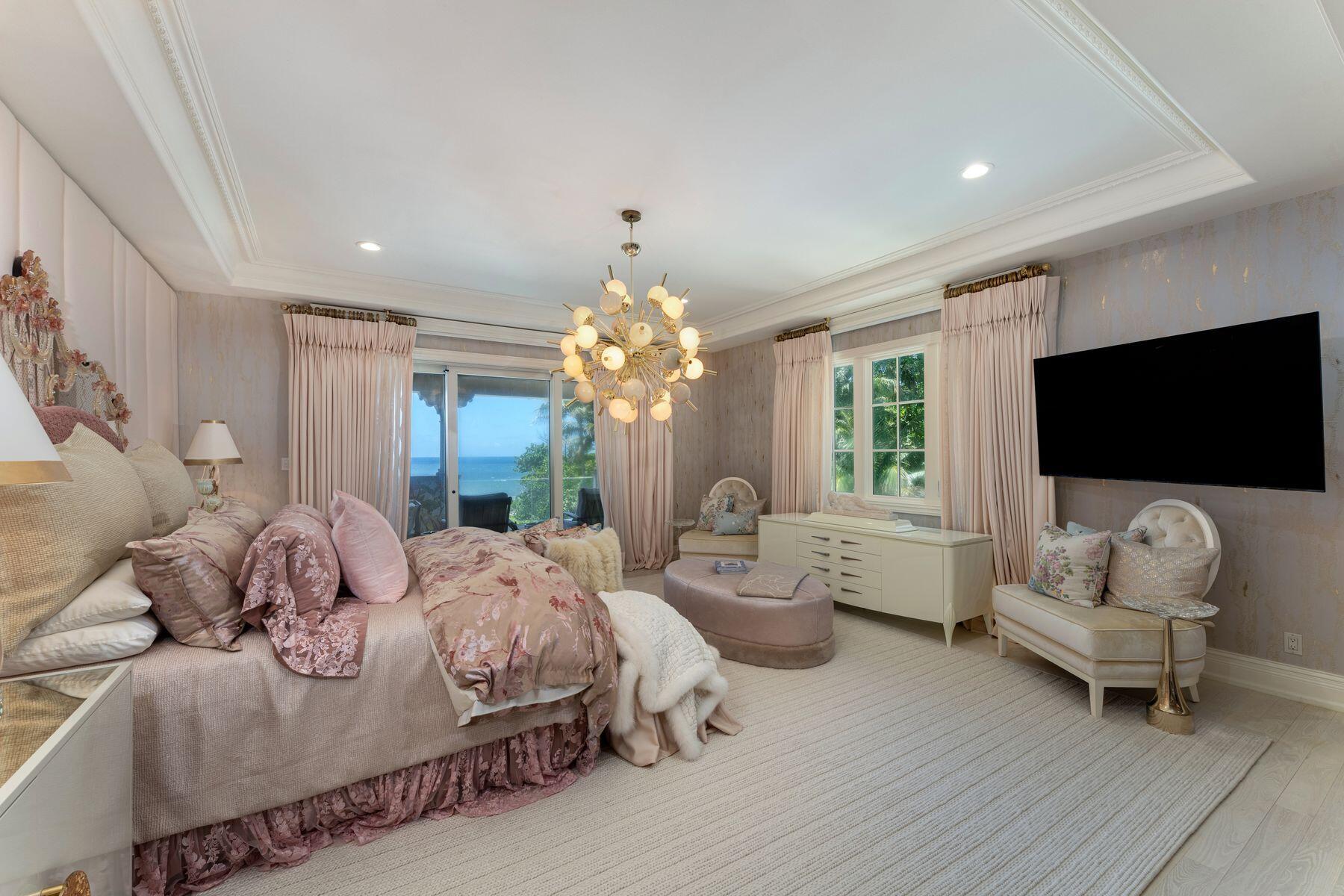 HILLSBORO MILE - Residential