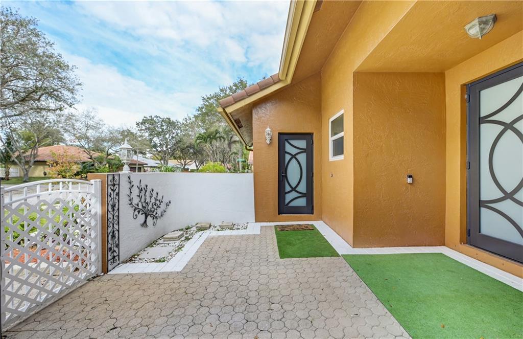 ESTATES-TURTLE RUN - Residential