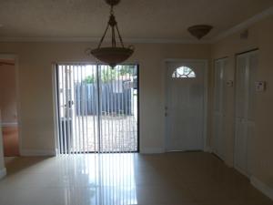 VILLAS OF SANDALFOOT - Residential