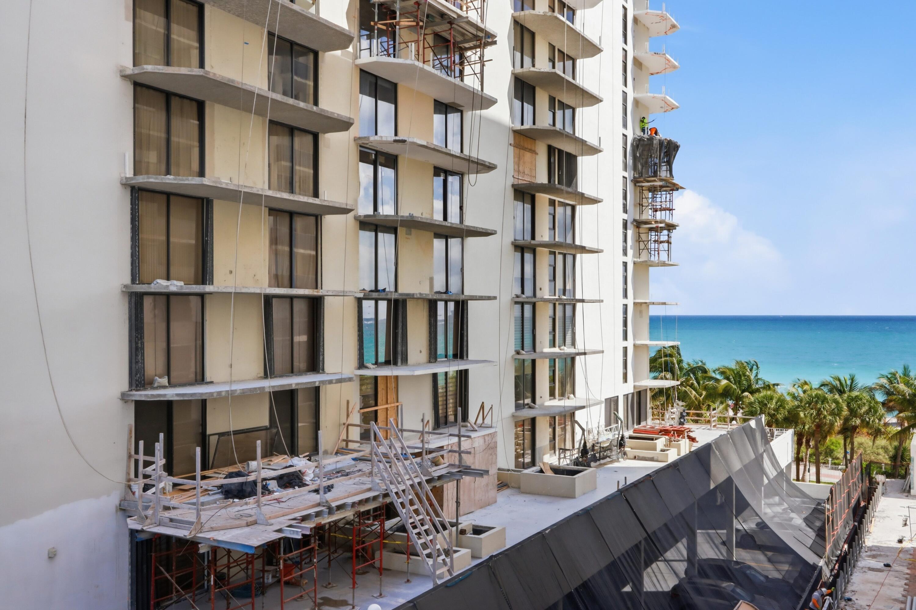 MAISON GRANDE CONDO - Residential