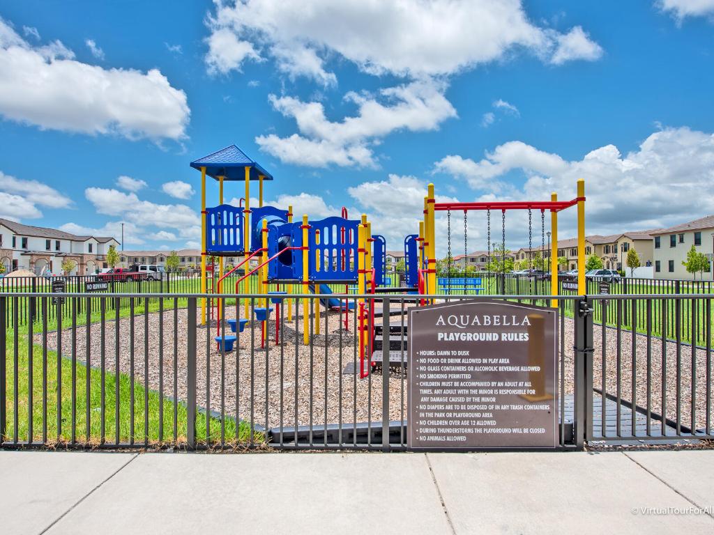 AQUABELLA NORTH - Residential