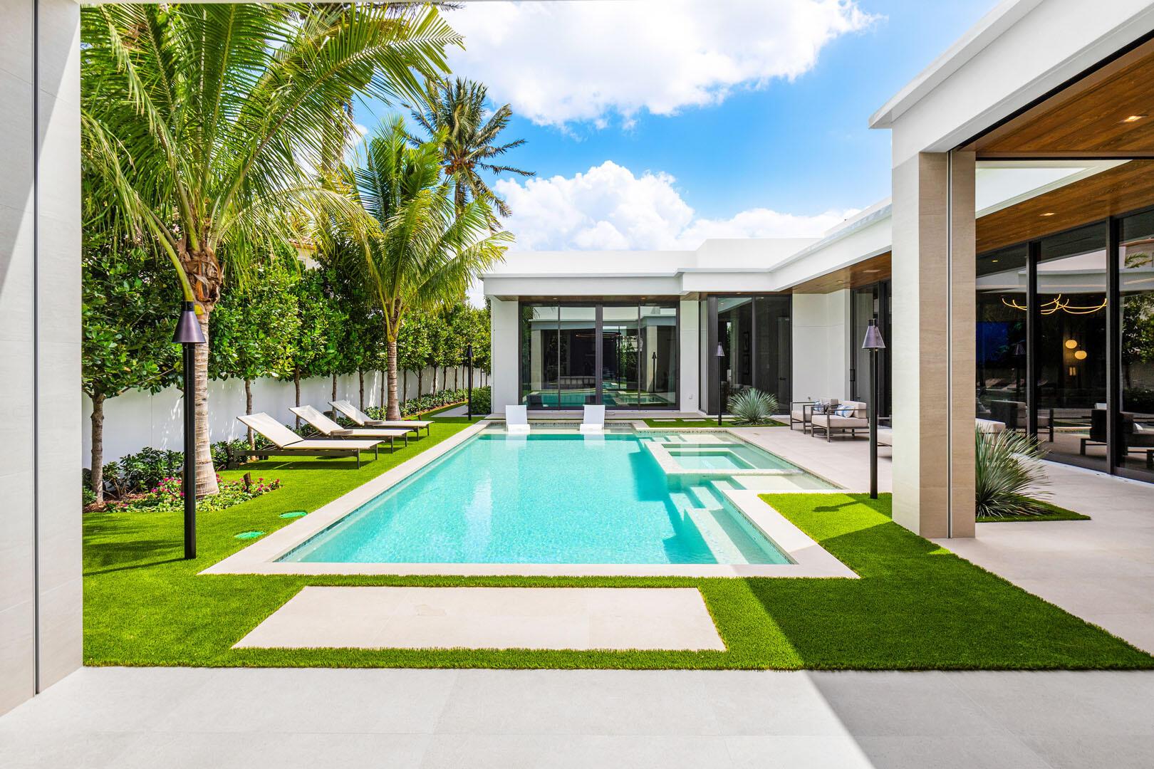 Royal Palm Yacht & Country Club - Residential