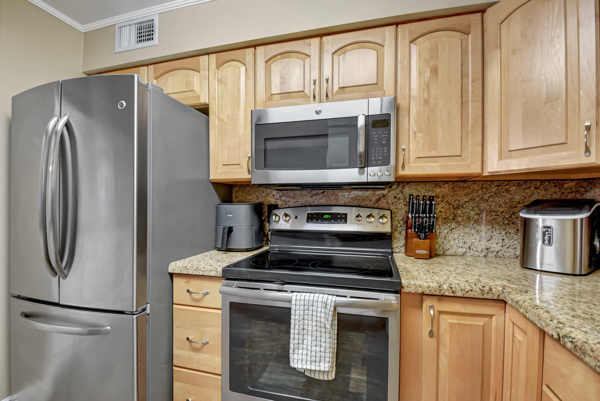JAMES PLACE CONDO - Residential