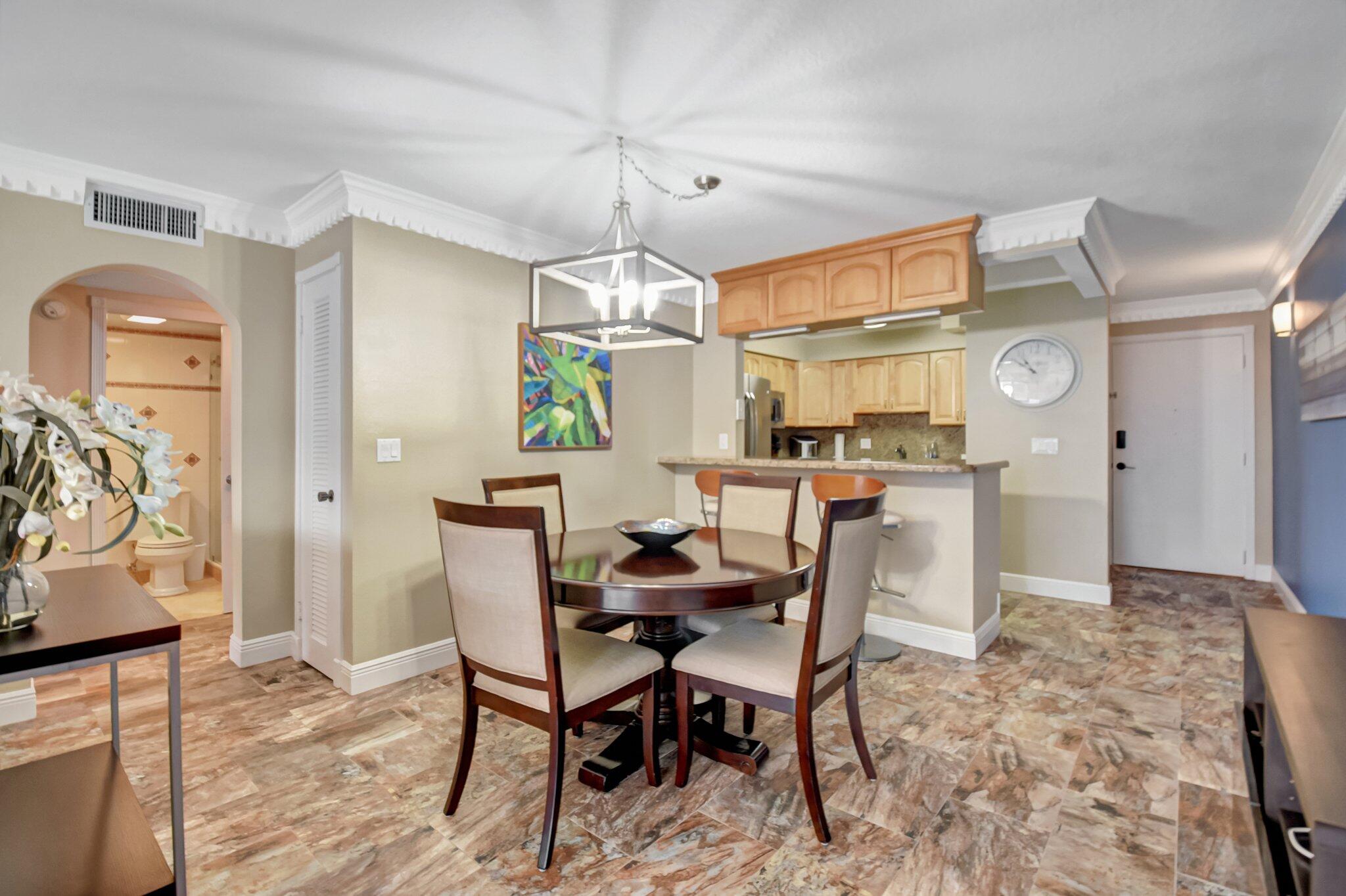 JAMES PLACE CONDO - Residential