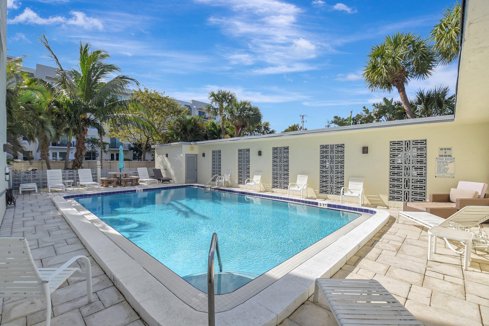 JAMES PLACE CONDO - Residential
