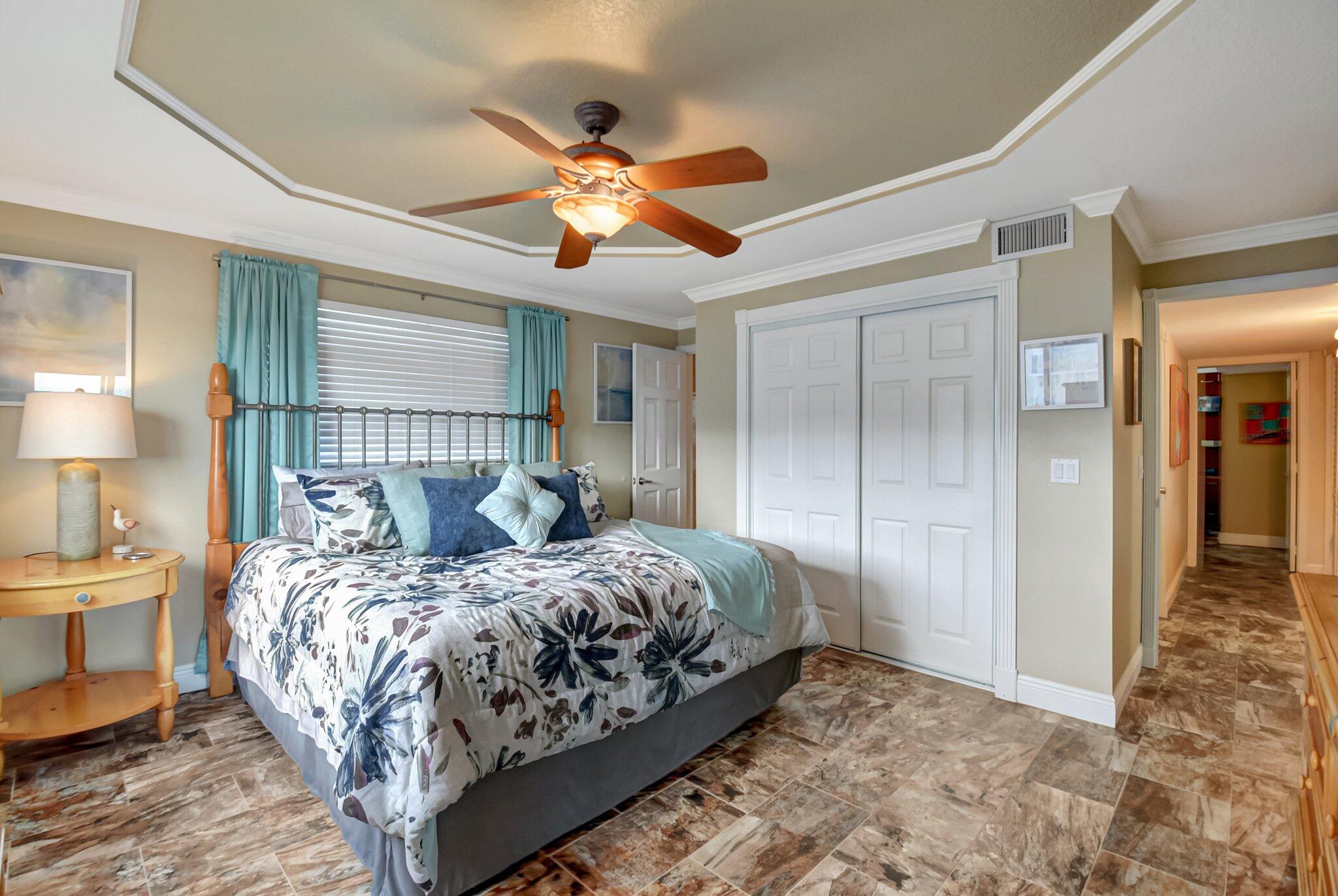 JAMES PLACE CONDO - Residential