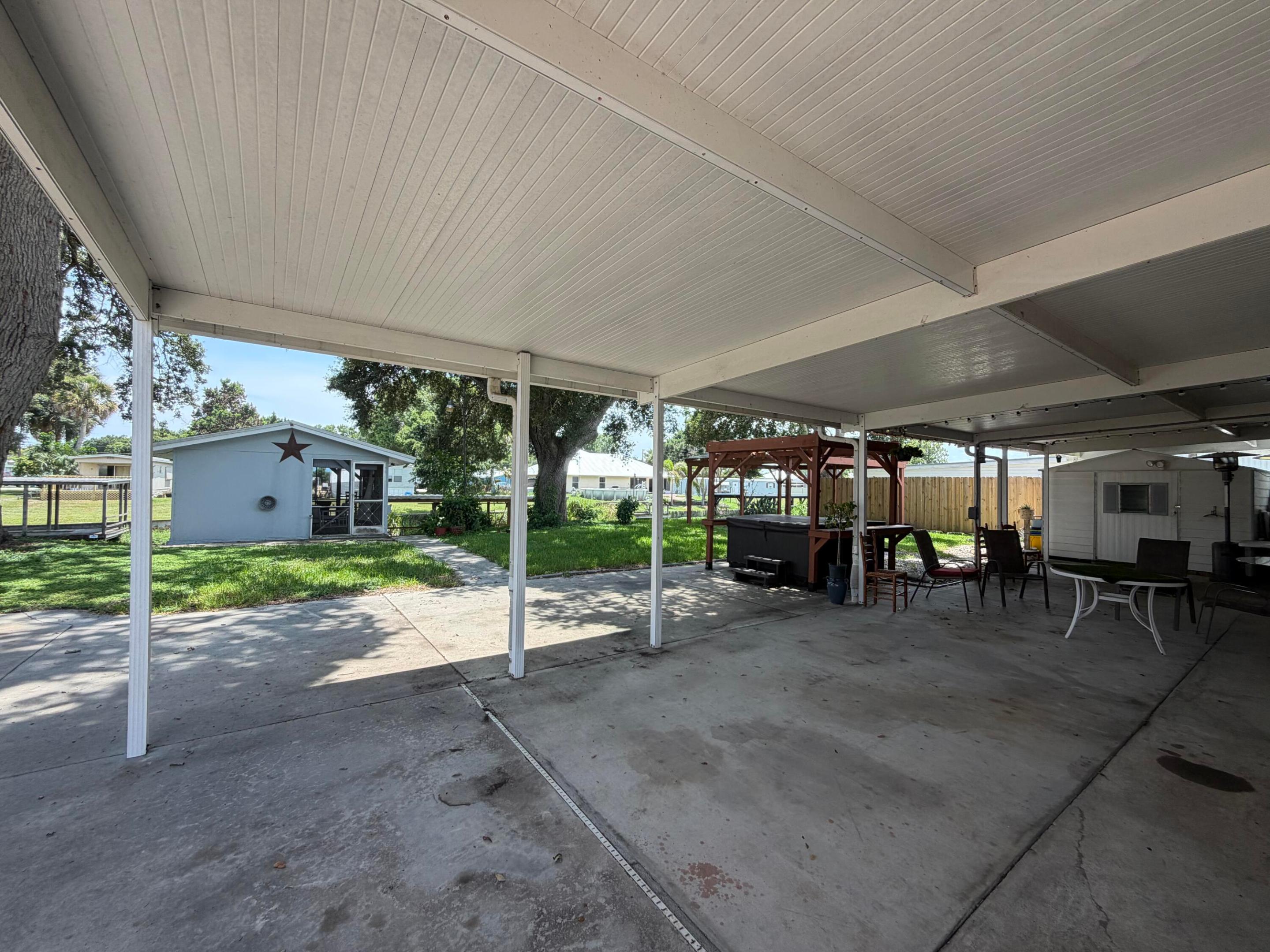 TREASURE ISLAND UNIT 7 - Residential Lease