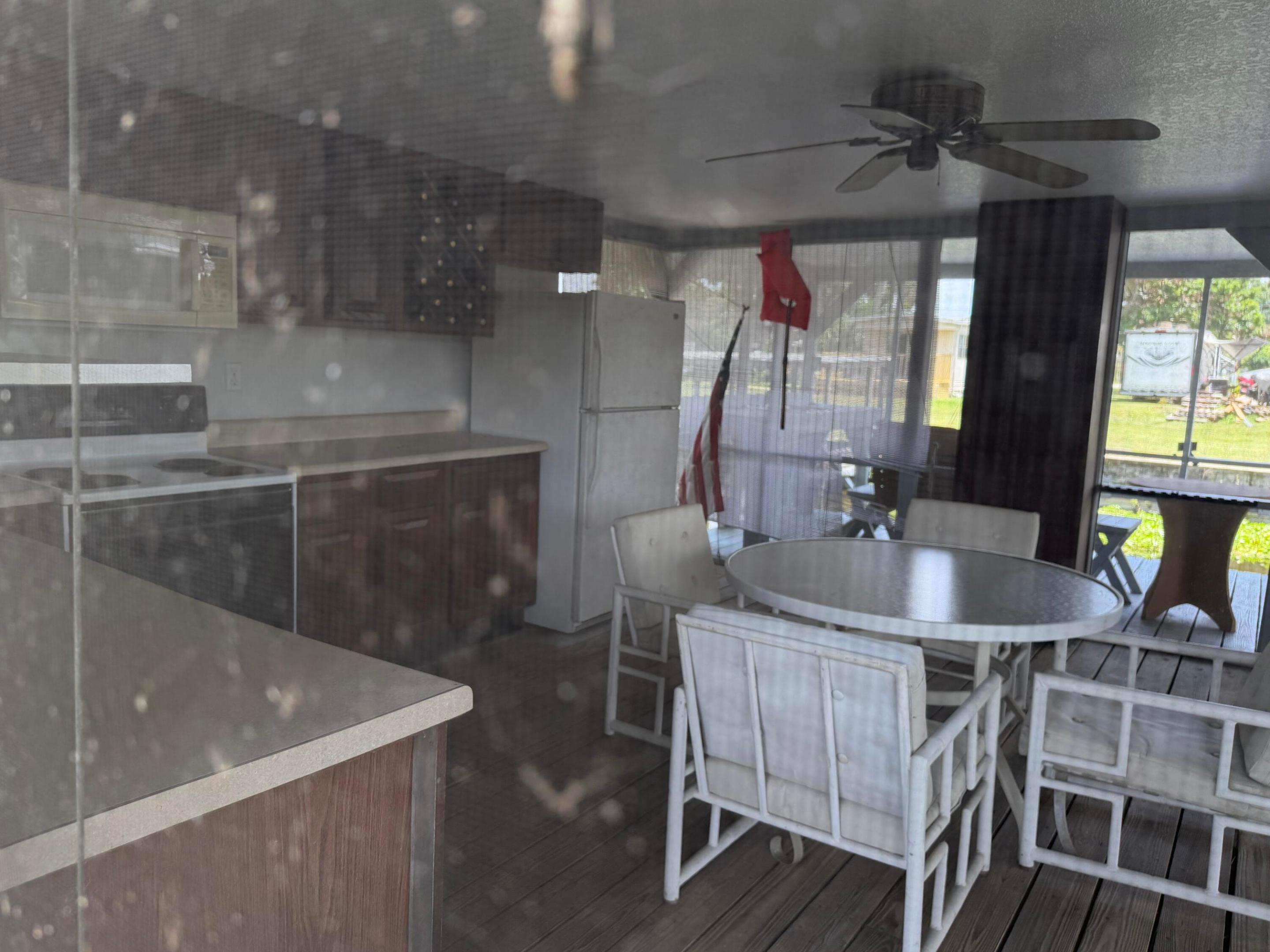 TREASURE ISLAND UNIT 7 - Residential Lease