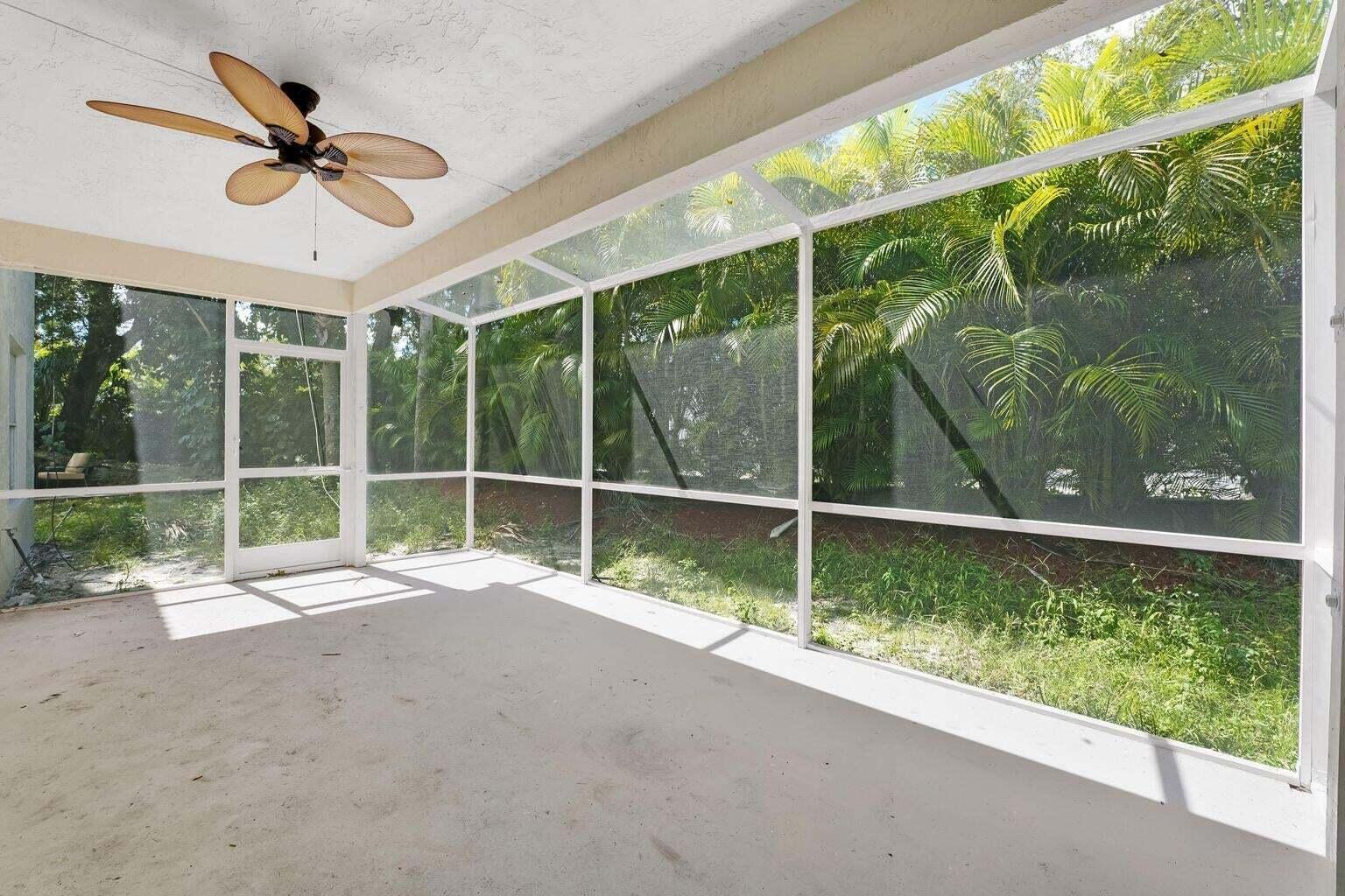 WOODSIDE ESTATES - Residential
