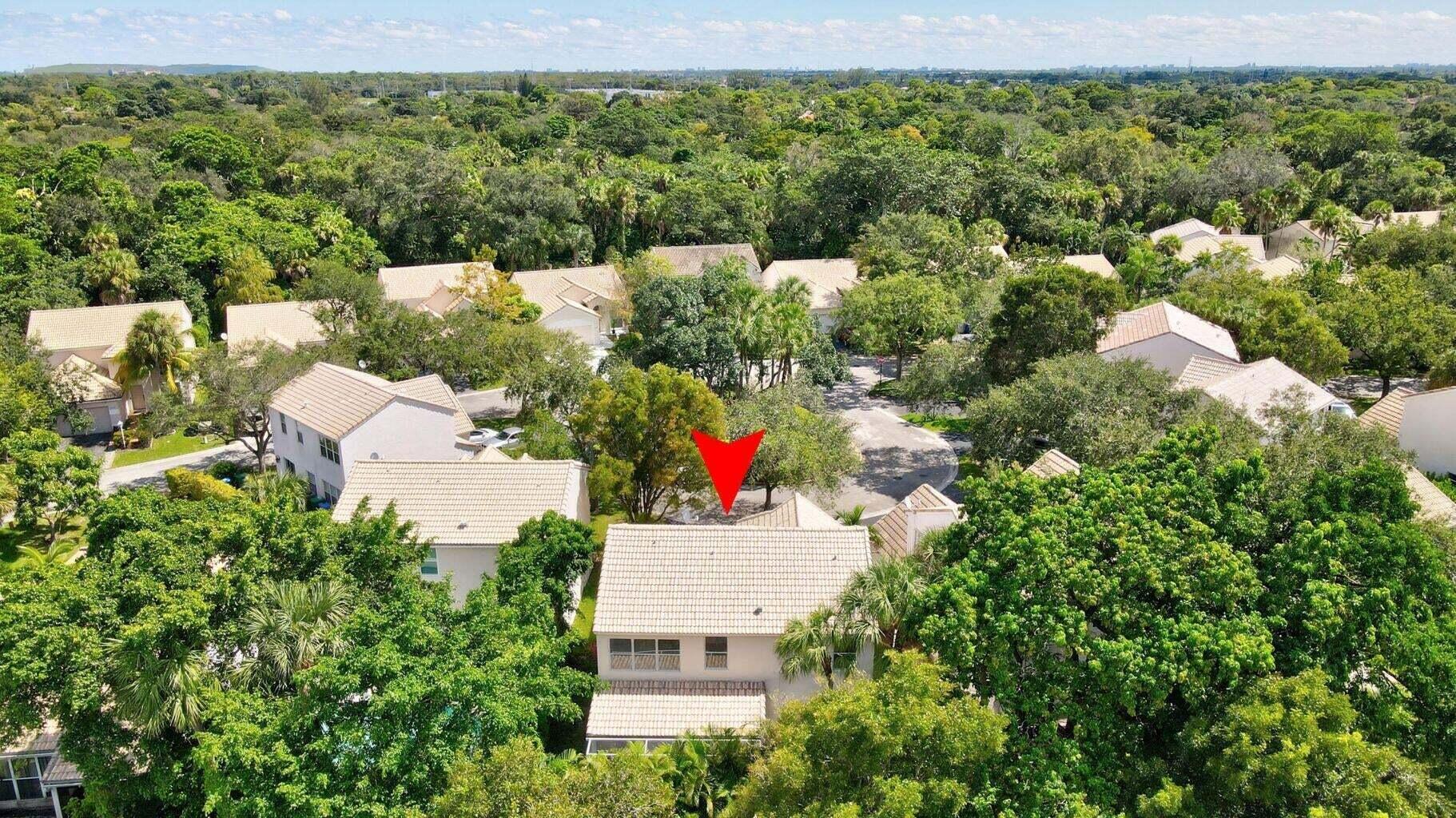 WOODSIDE ESTATES - Residential