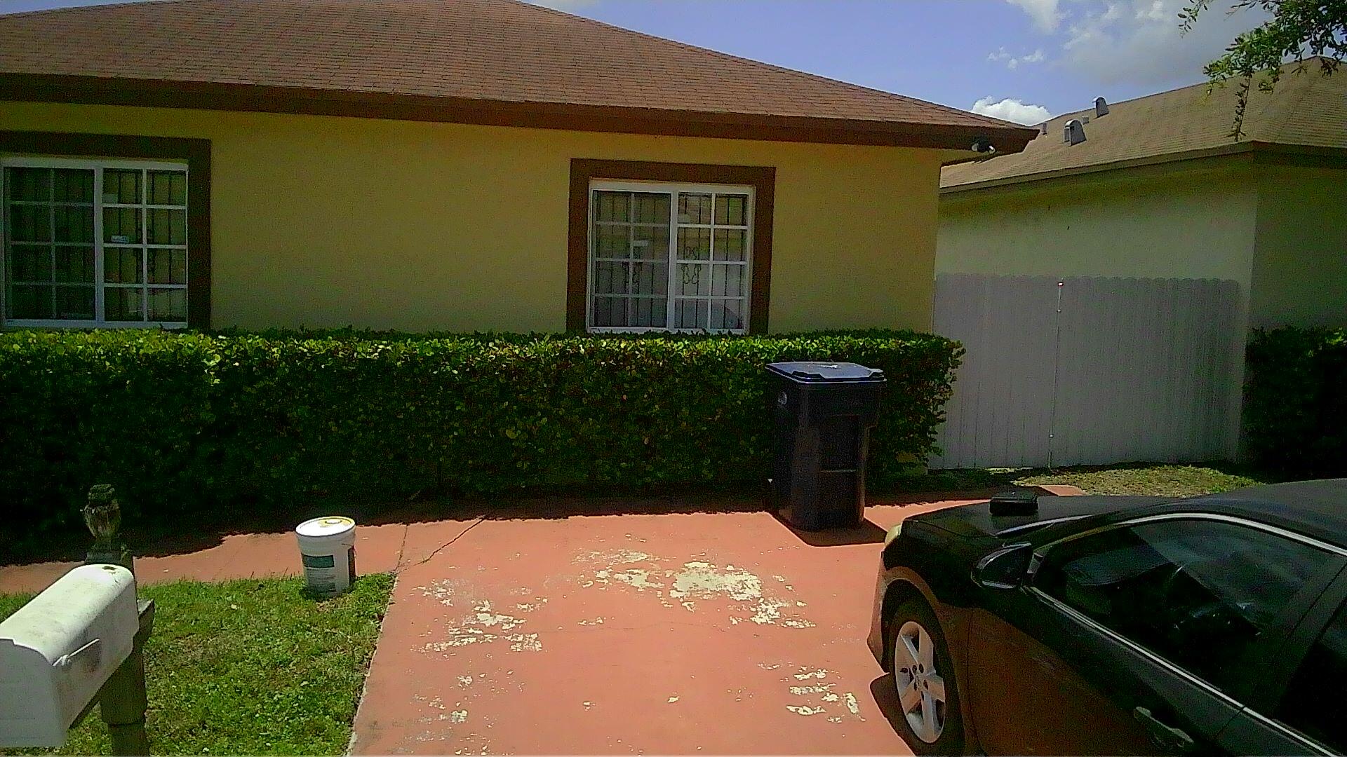 RIVERDALE VILLAS - Residential Lease
