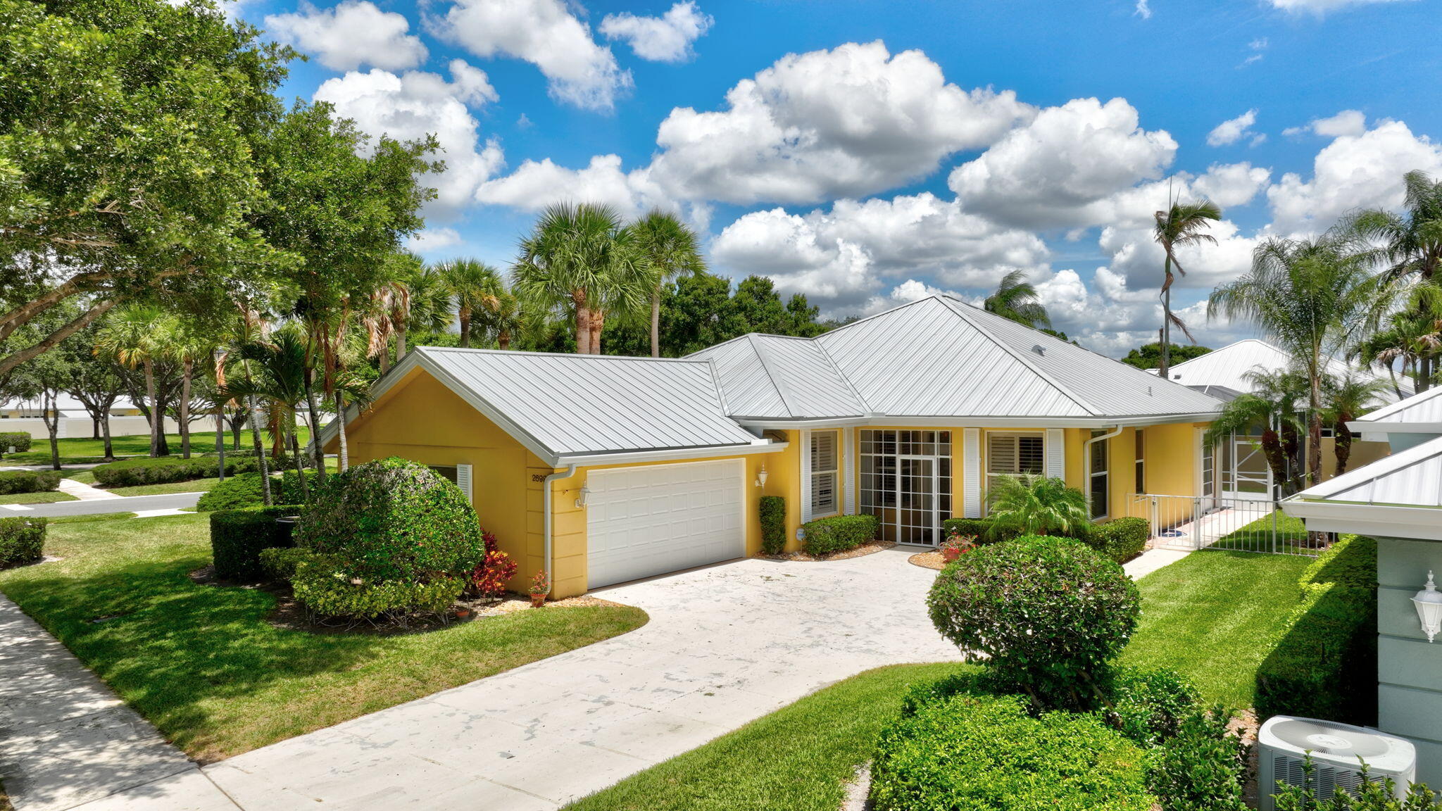 THE MEADOWS AT MARTIN DOWNS - Residential