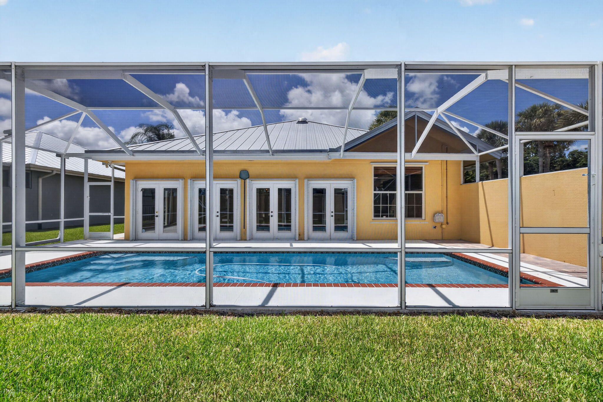 THE MEADOWS AT MARTIN DOWNS - Residential