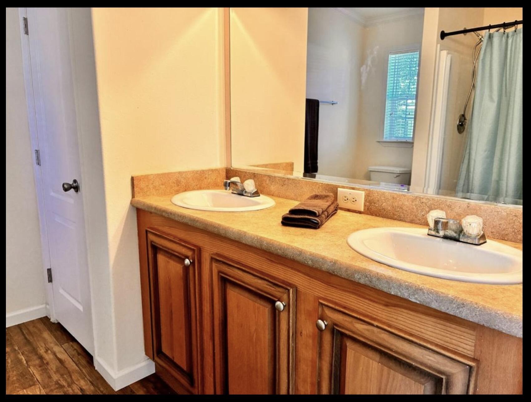 Pinelake Gardens and Estates - Residential