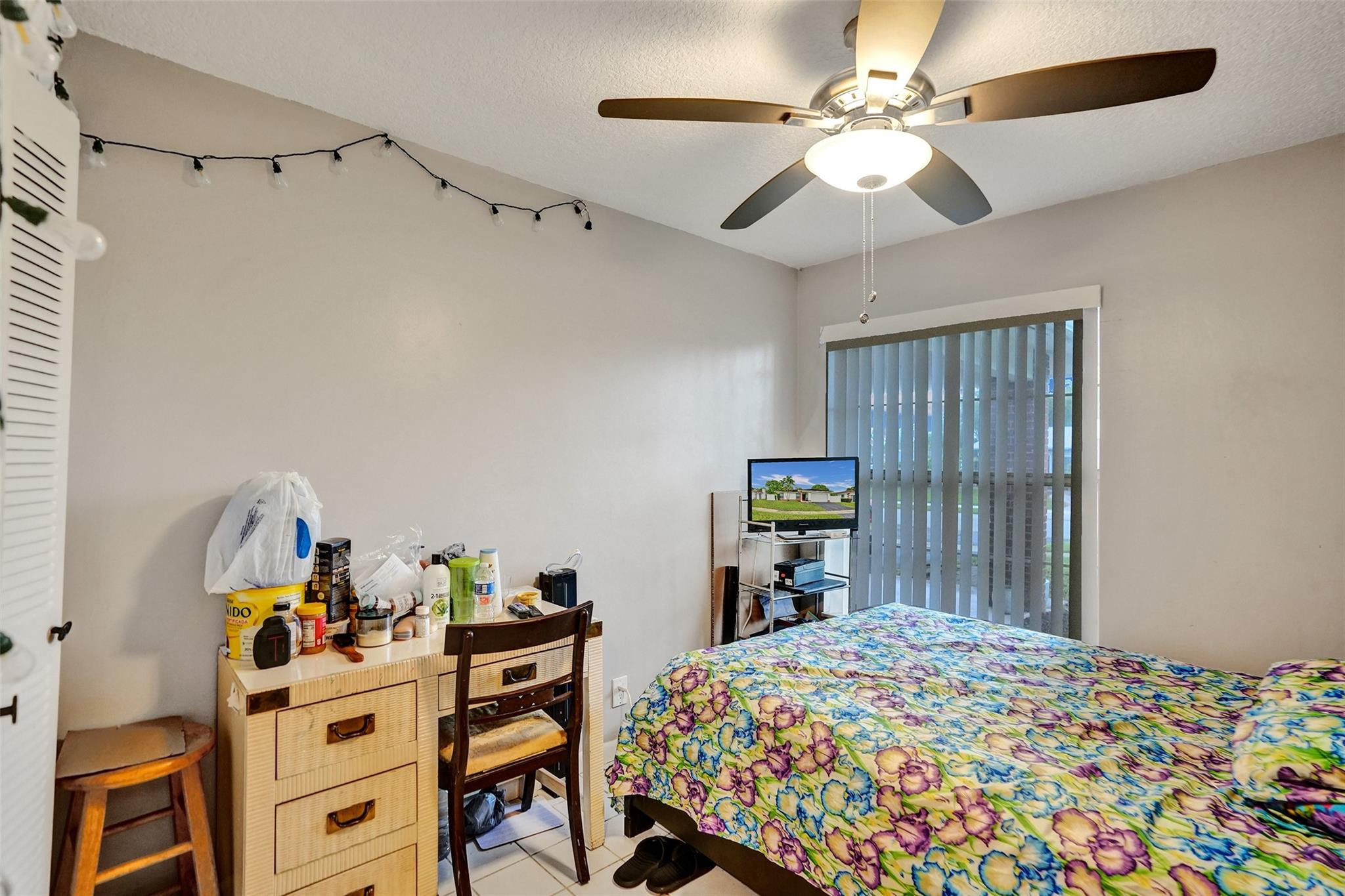 SUNFLOWER FIRST ADD - Residential Lease