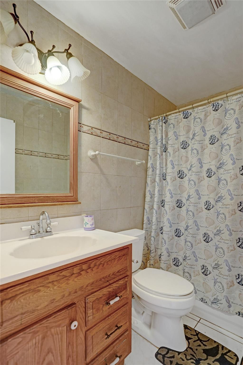SUNFLOWER FIRST ADD - Residential Lease