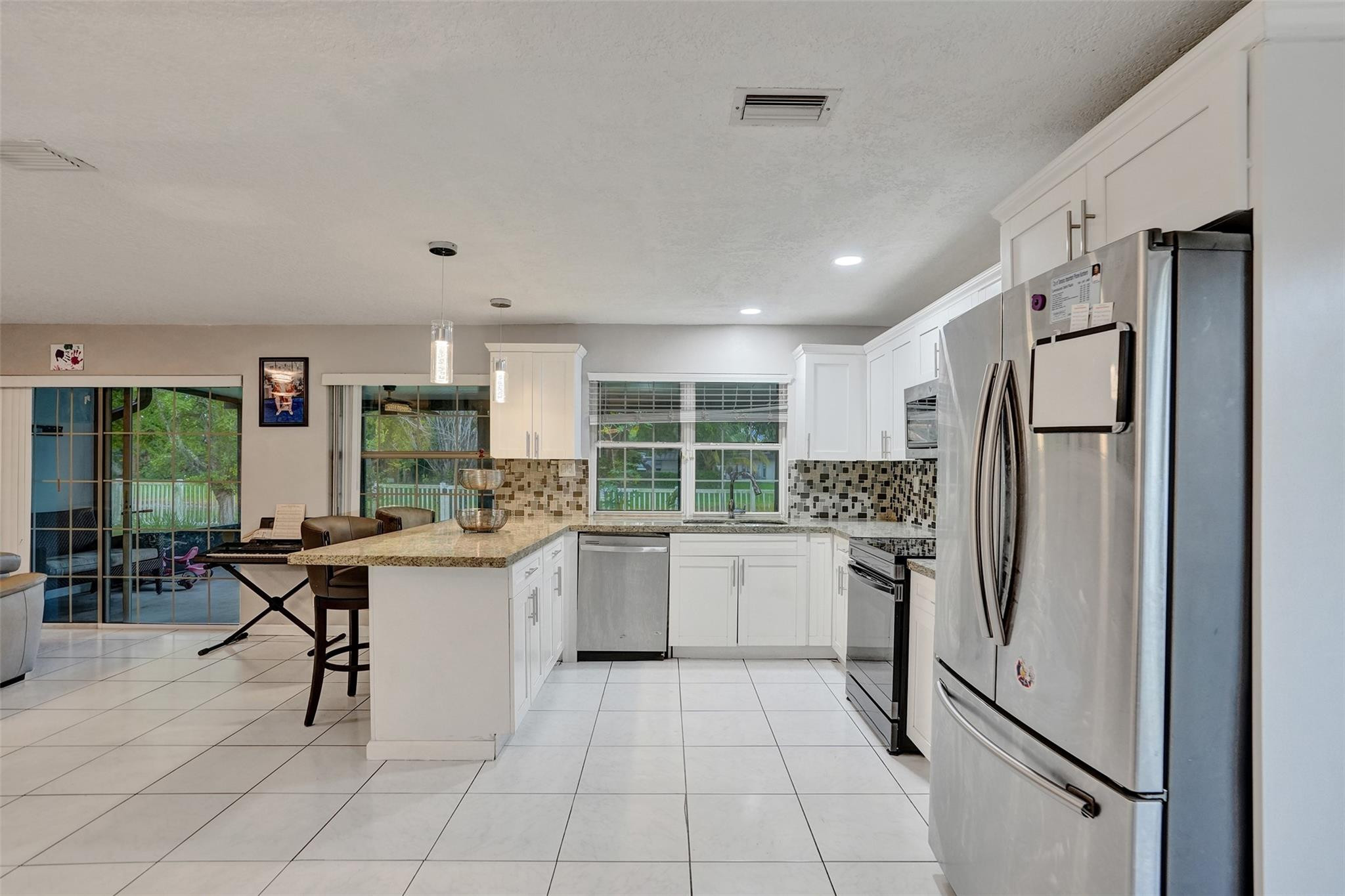 SUNFLOWER FIRST ADD - Residential Lease