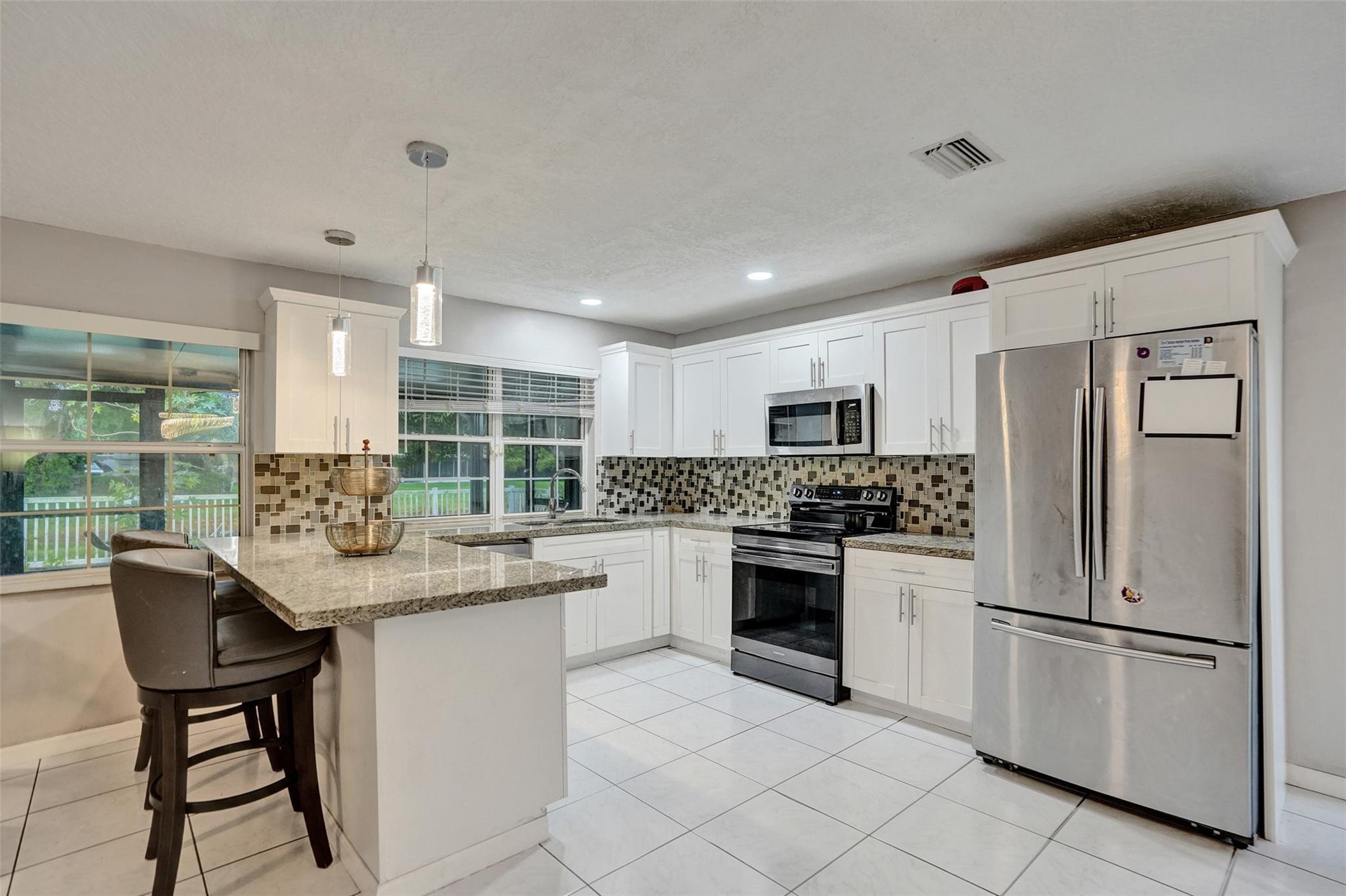 SUNFLOWER FIRST ADD - Residential Lease