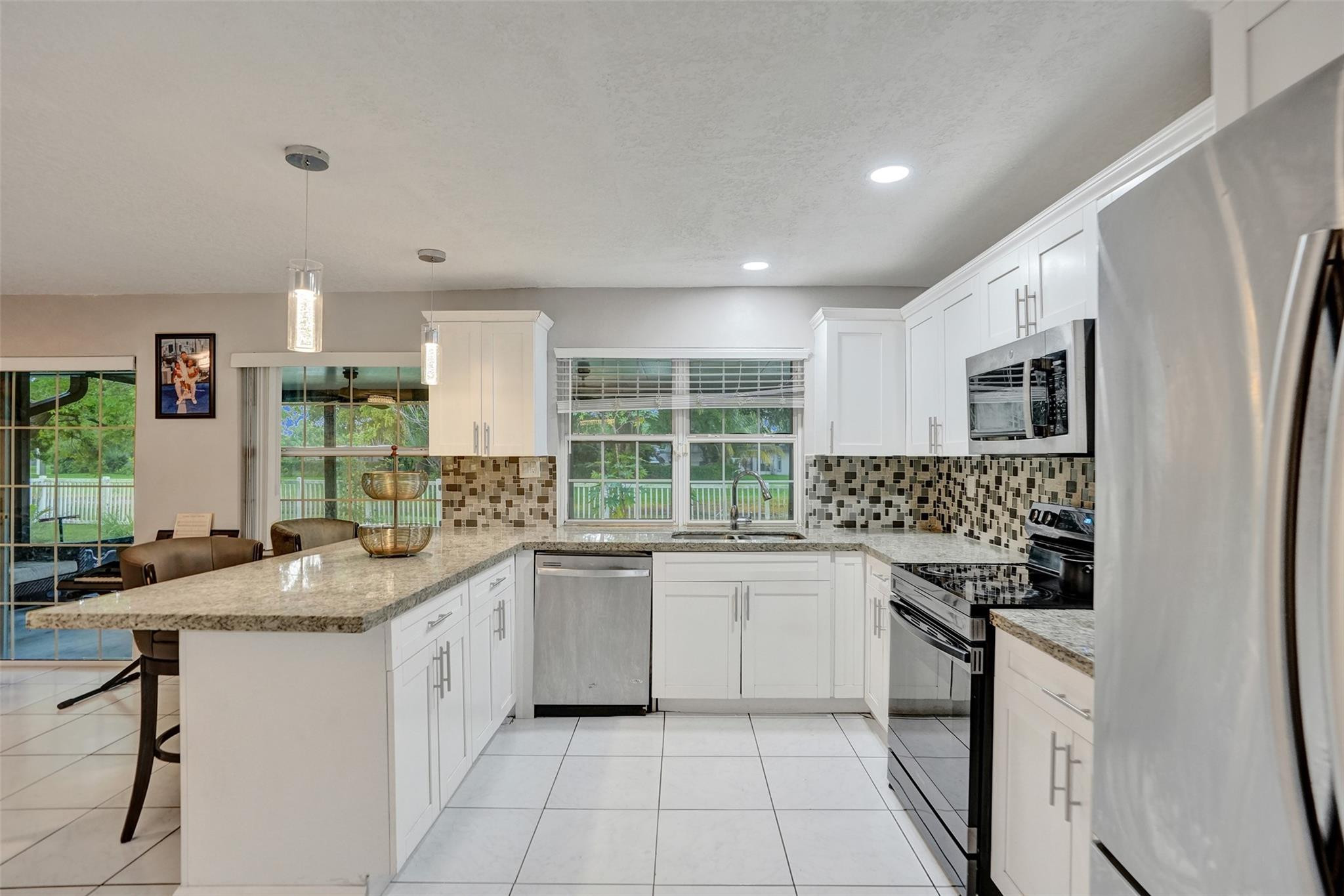 SUNFLOWER FIRST ADD - Residential Lease