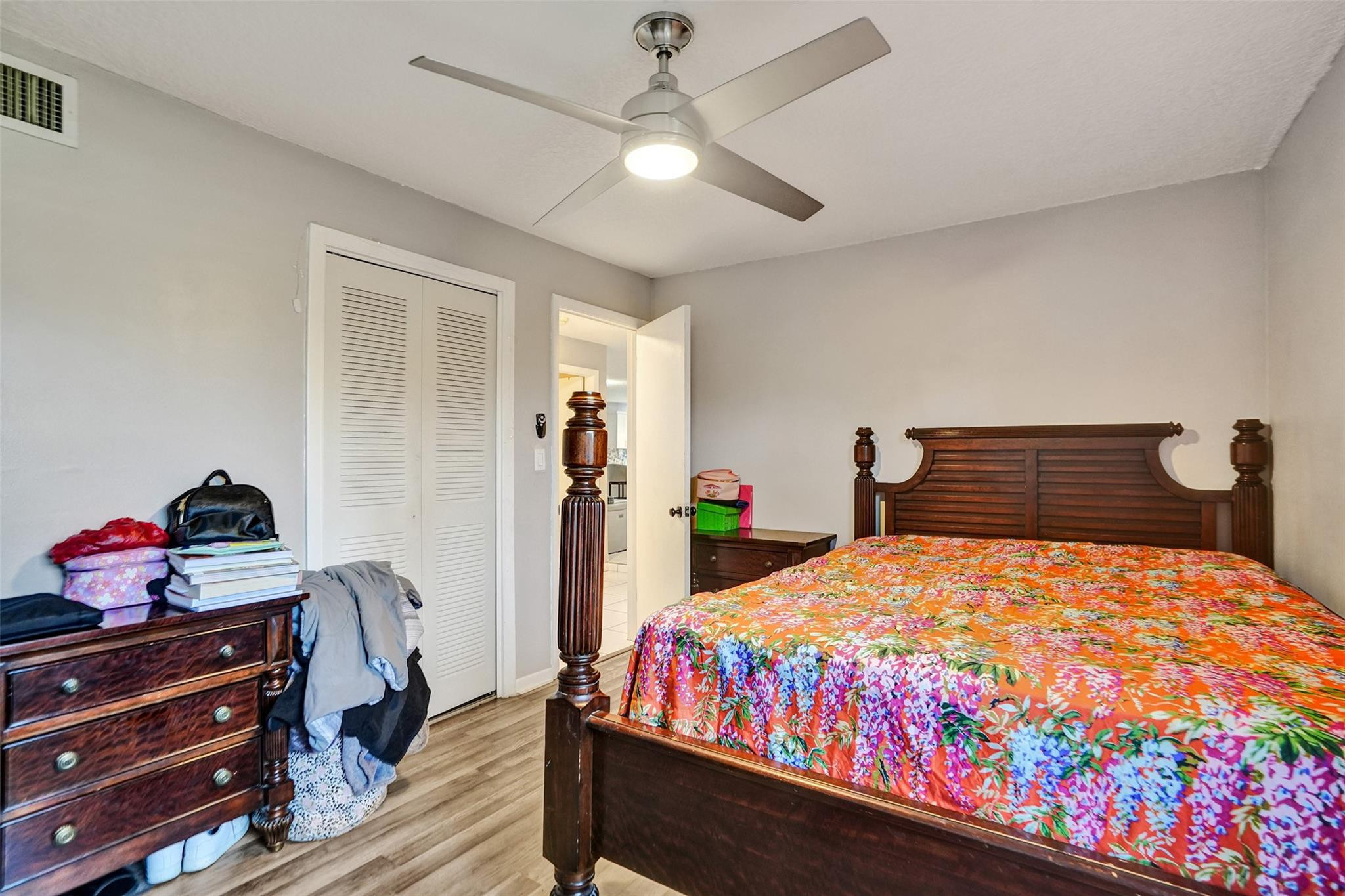 SUNFLOWER FIRST ADD - Residential Lease