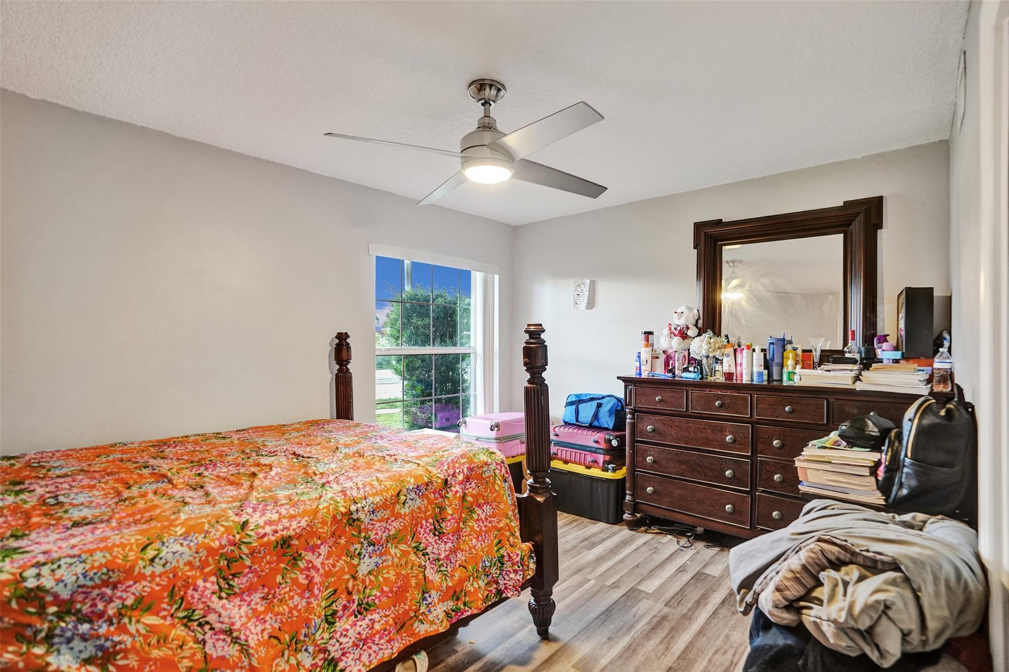SUNFLOWER FIRST ADD - Residential Lease