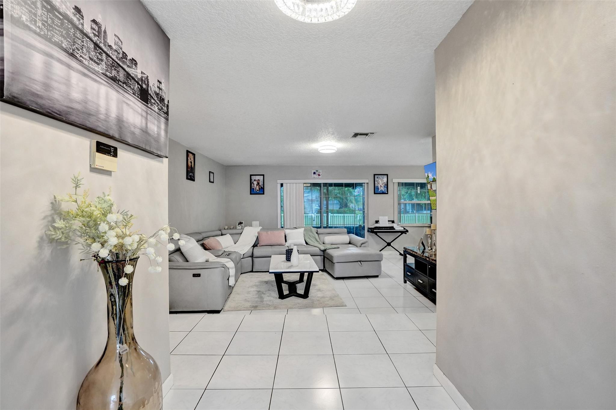 SUNFLOWER FIRST ADD - Residential Lease