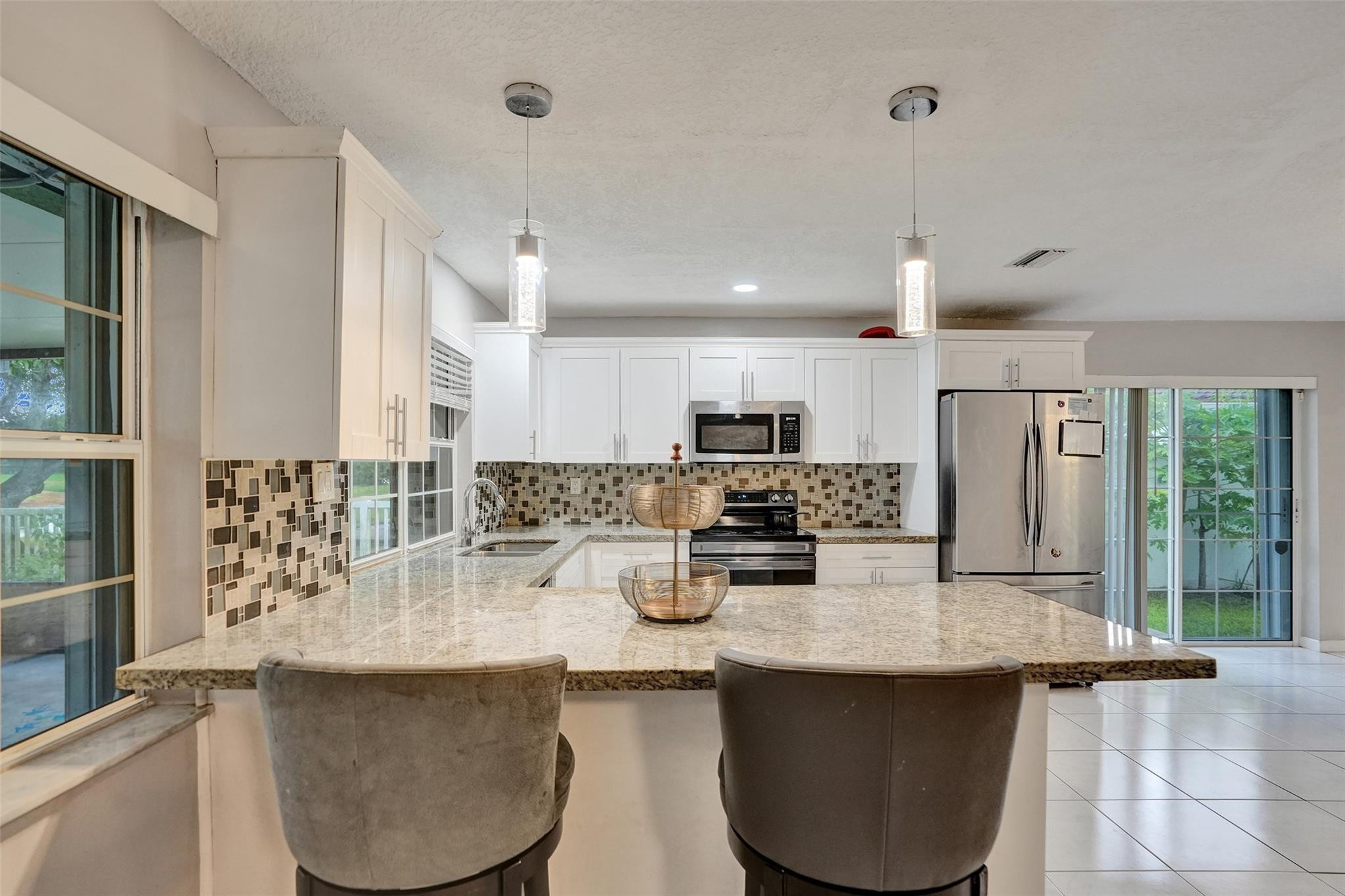 SUNFLOWER FIRST ADD - Residential Lease