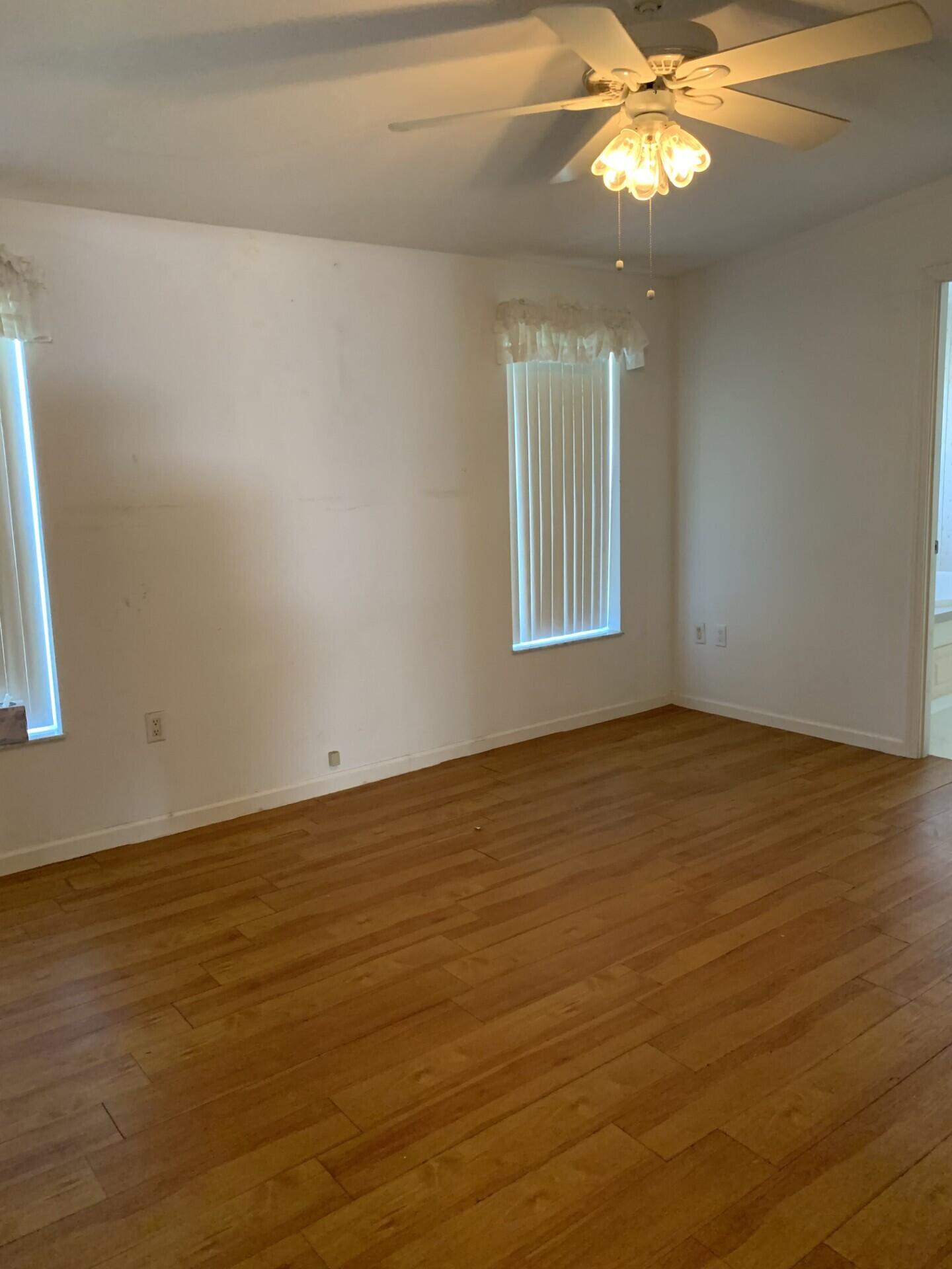 Spanish Lakes Riverfront - Residential