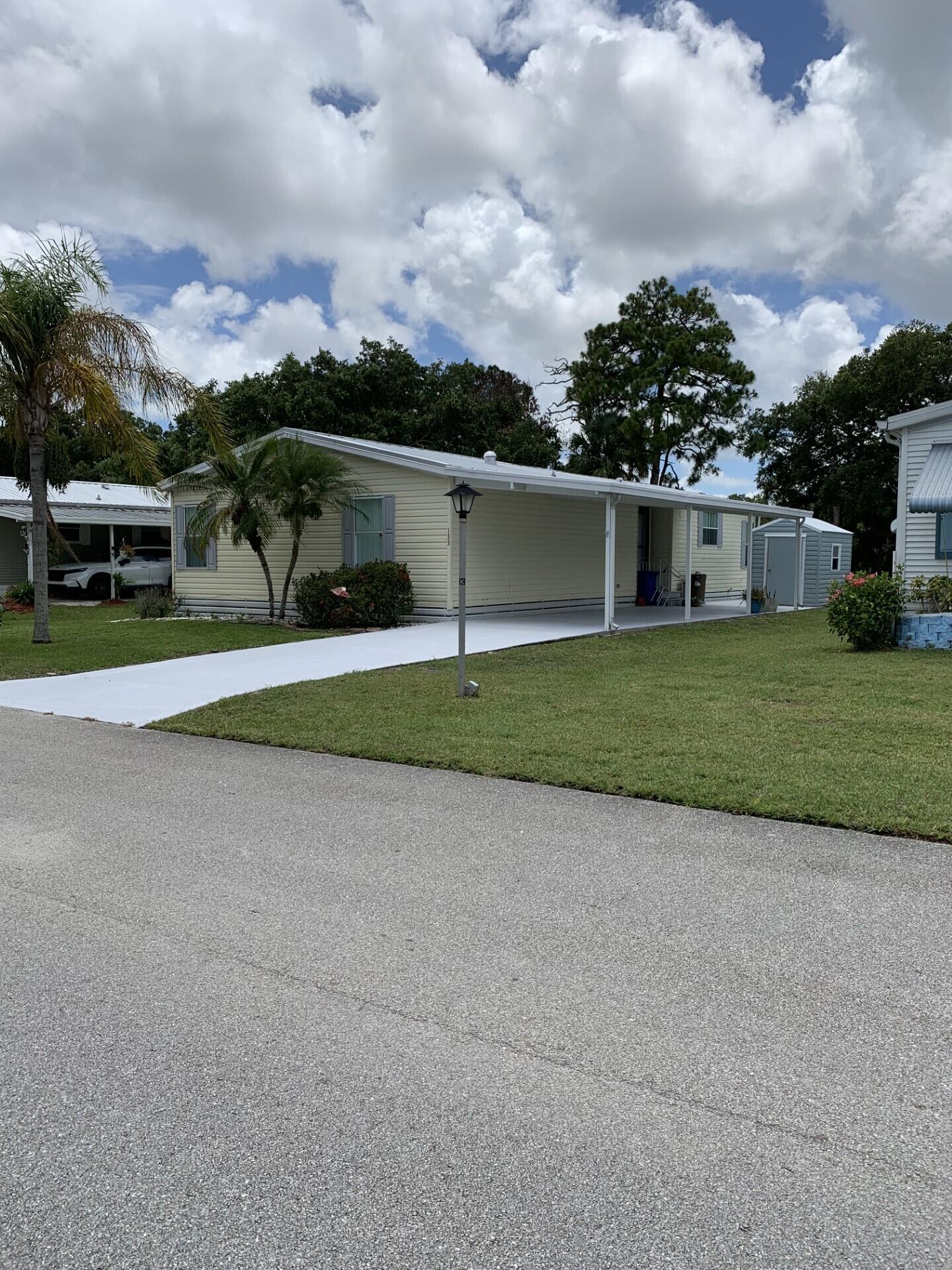 Spanish Lakes Riverfront - Residential