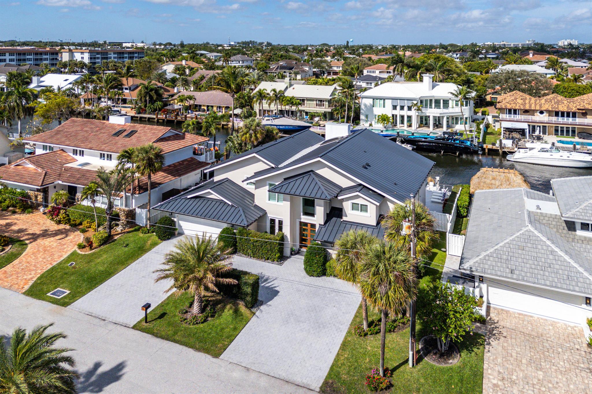 TROPIC ISLE 3RD SEC IN PB 25 PGS 36 & 37 - Residential