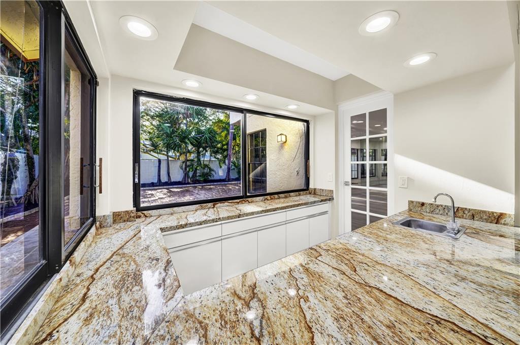 Town Place Club Villas - Residential