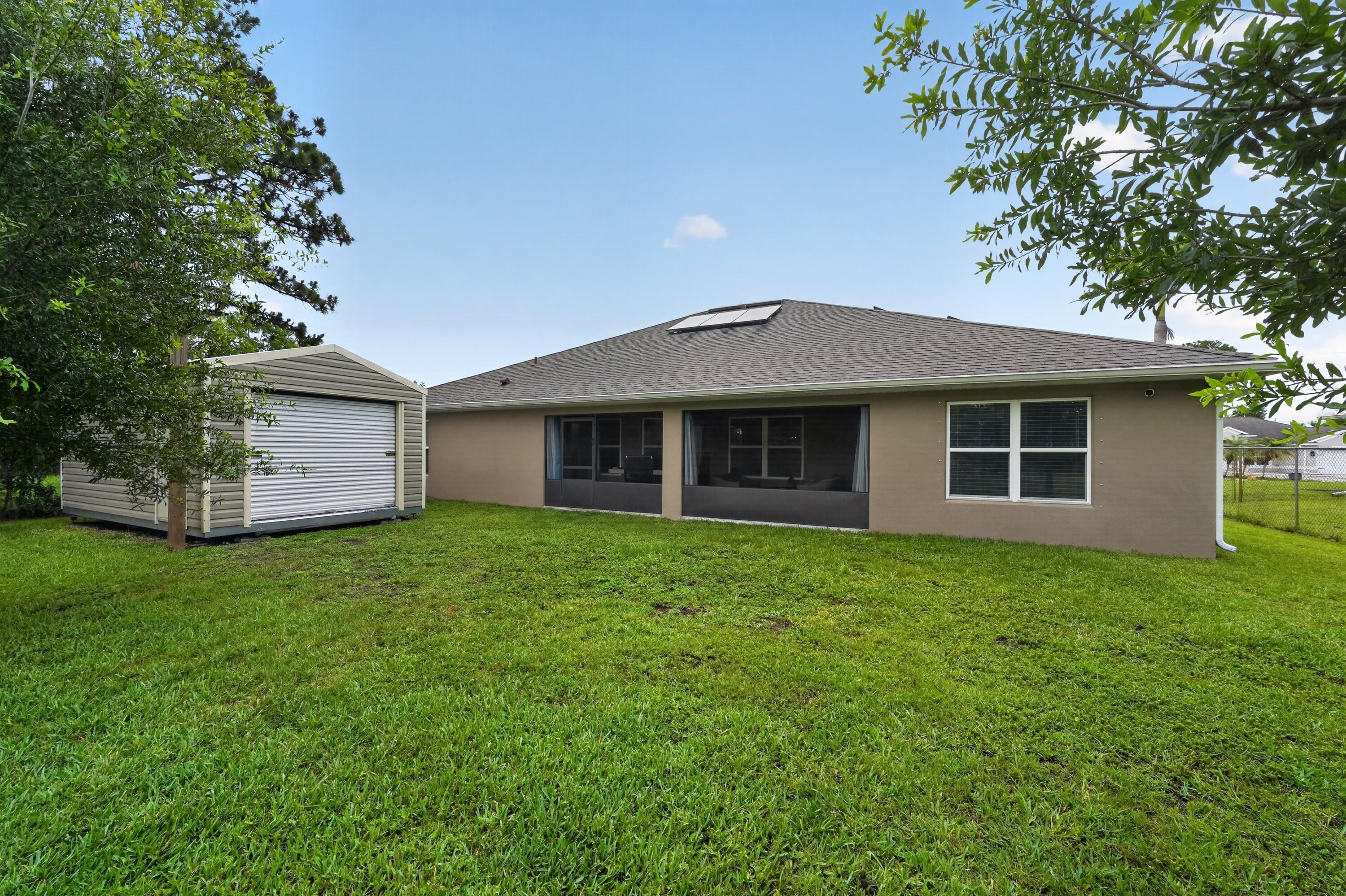PORT ST LUCIE SECTION 11 - Residential