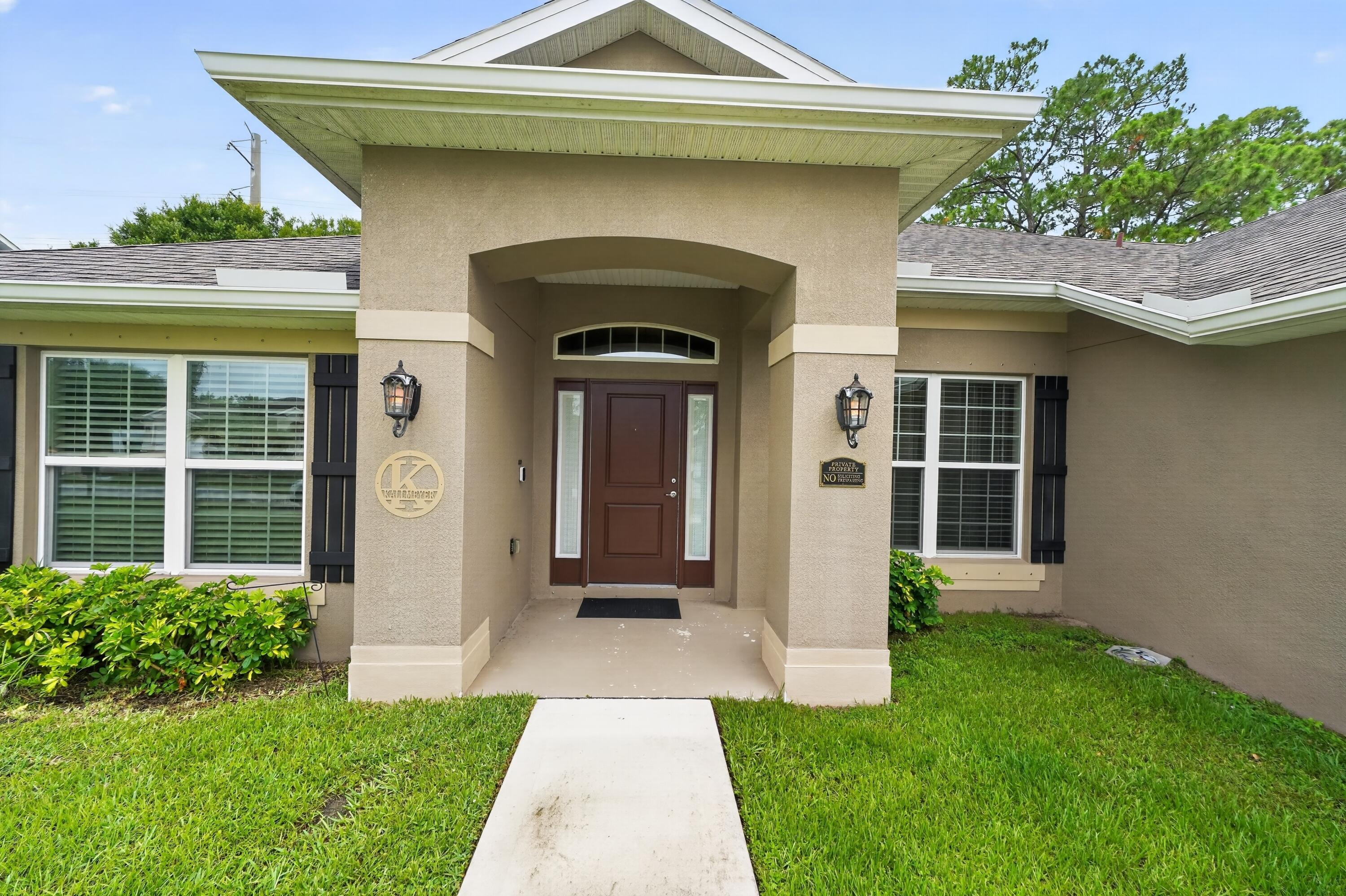 PORT ST LUCIE SECTION 11 - Residential