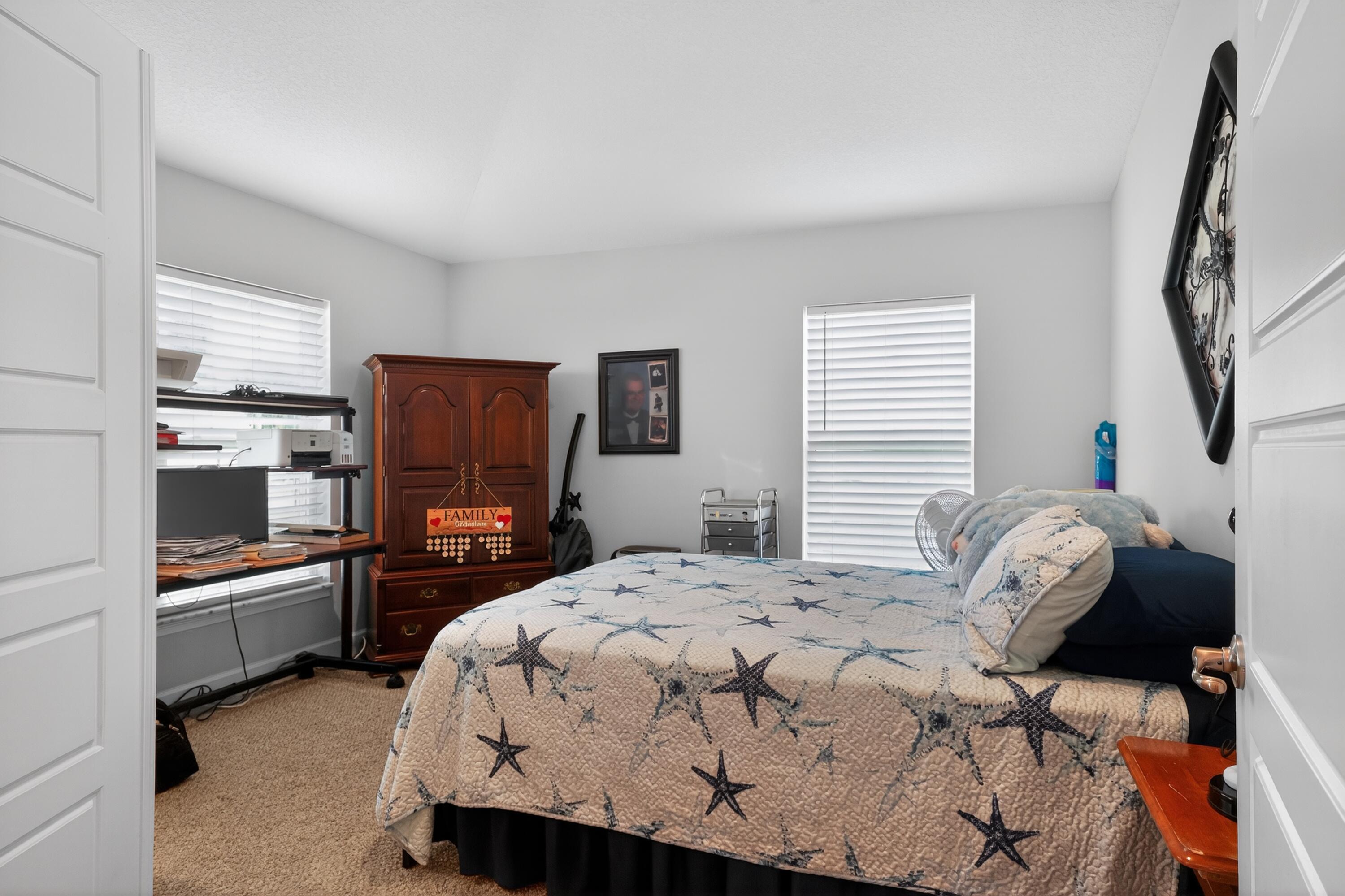 PORT ST LUCIE SECTION 11 - Residential