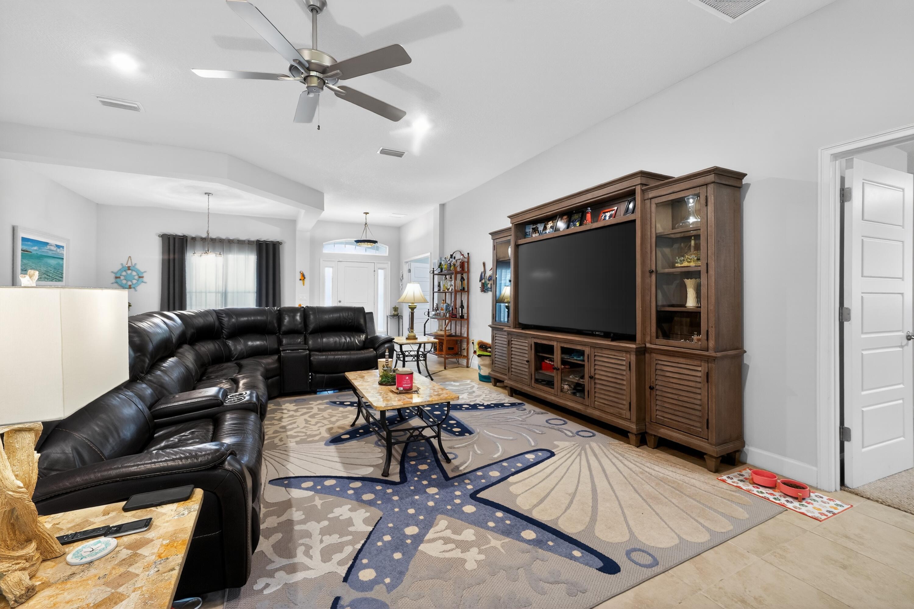 PORT ST LUCIE SECTION 11 - Residential