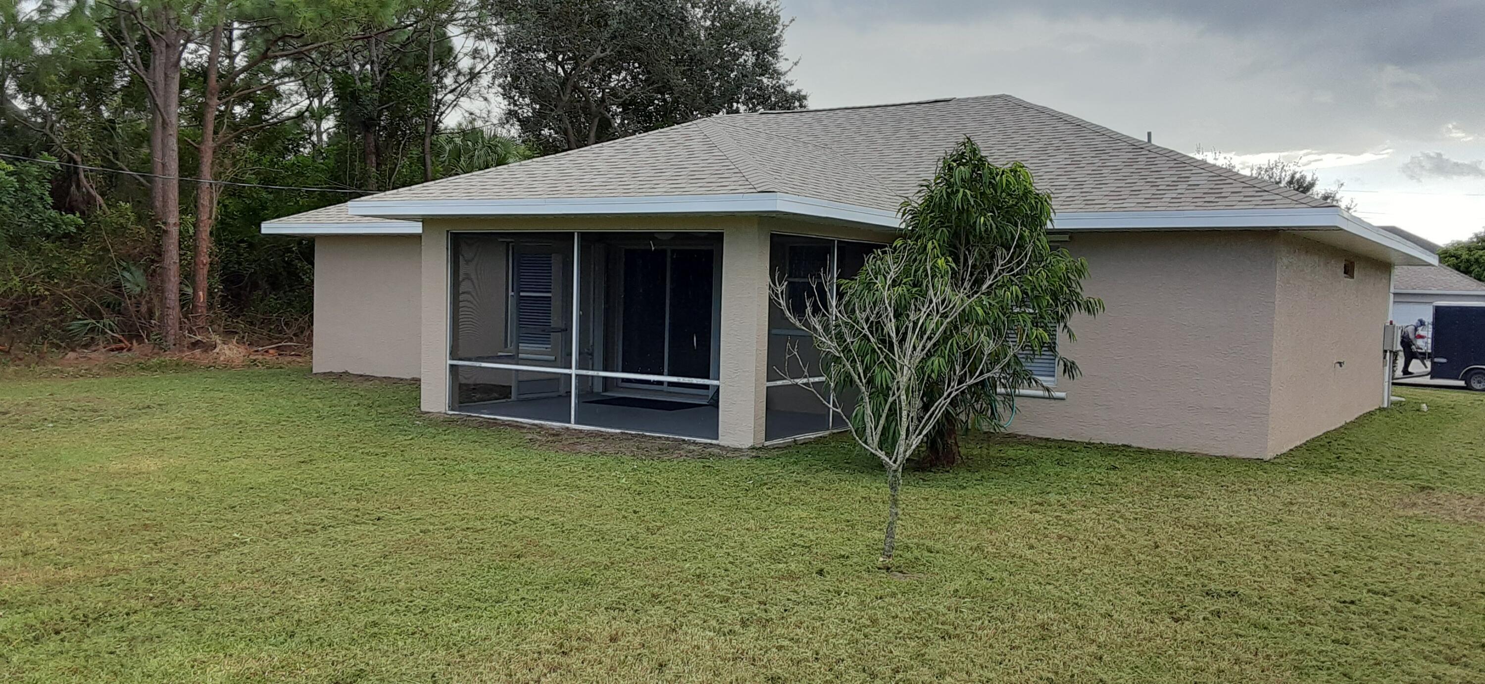 PORT ST LUCIE SECTION 27 - Residential Lease