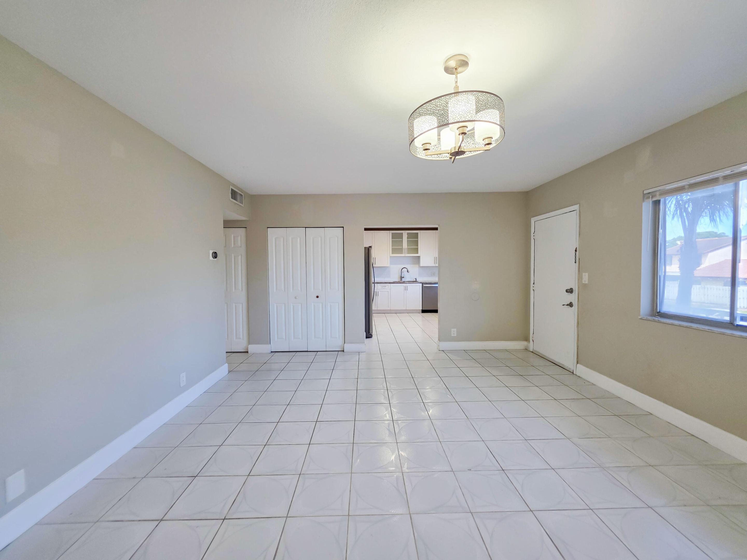 MARINER IV CONDO - Residential