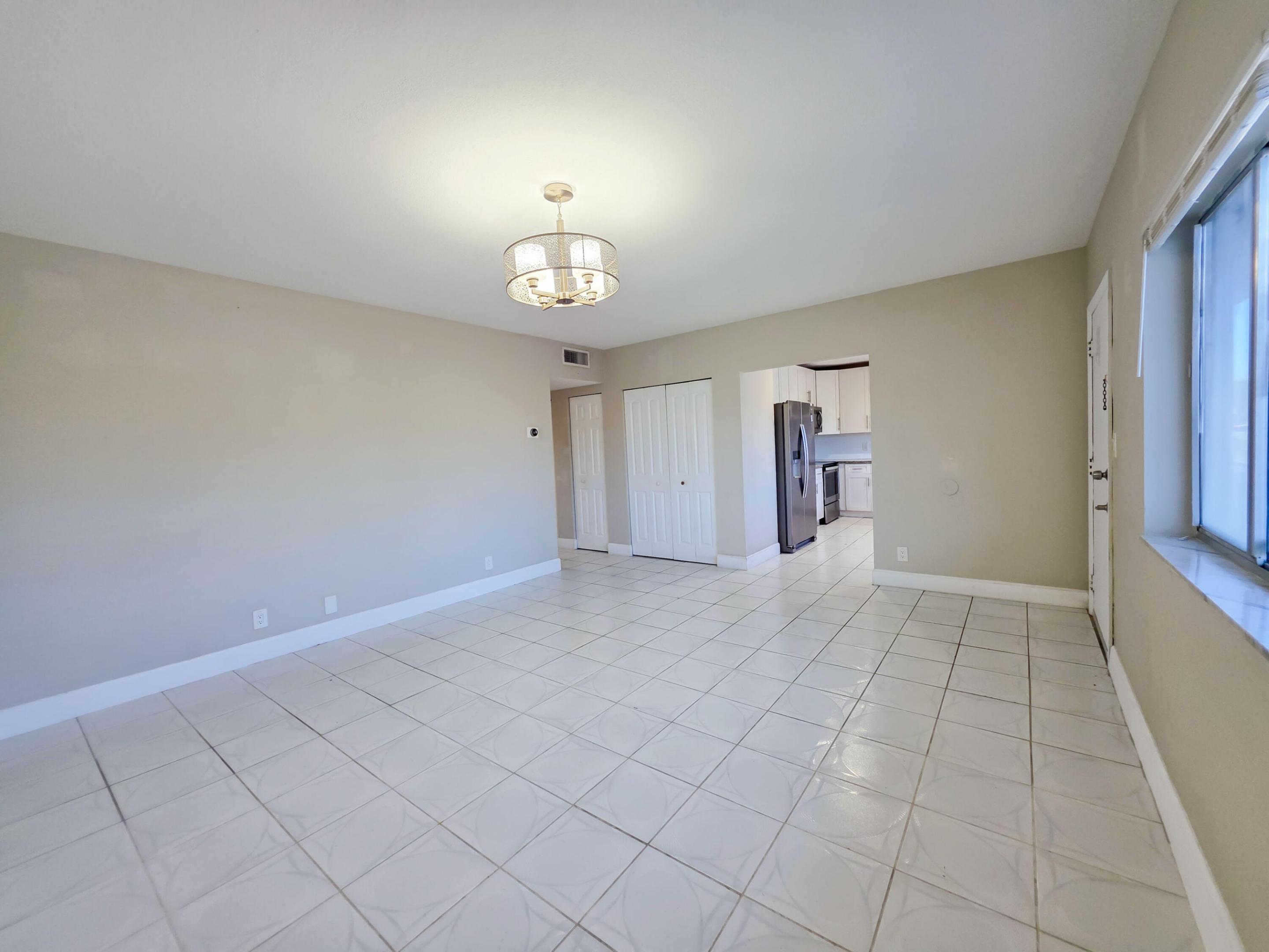 MARINER IV CONDO - Residential