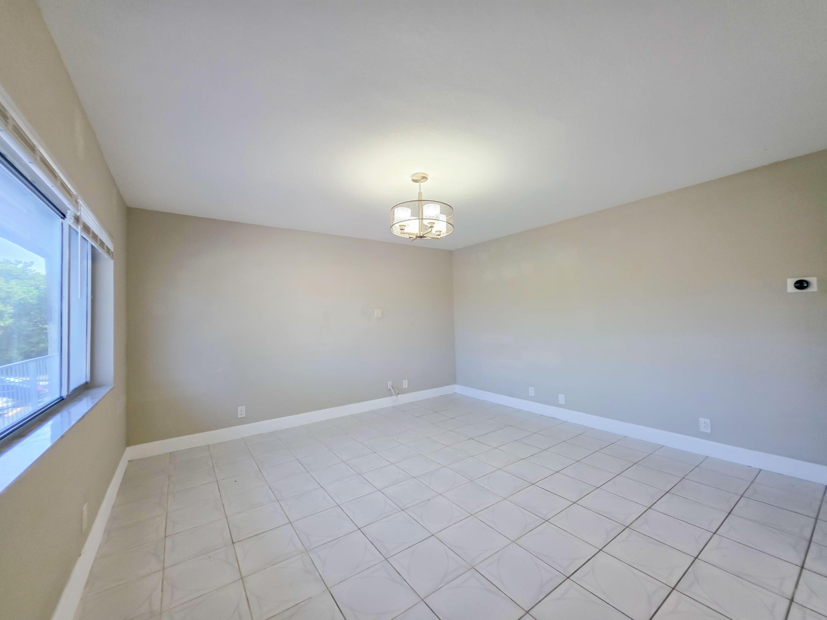 MARINER IV CONDO - Residential