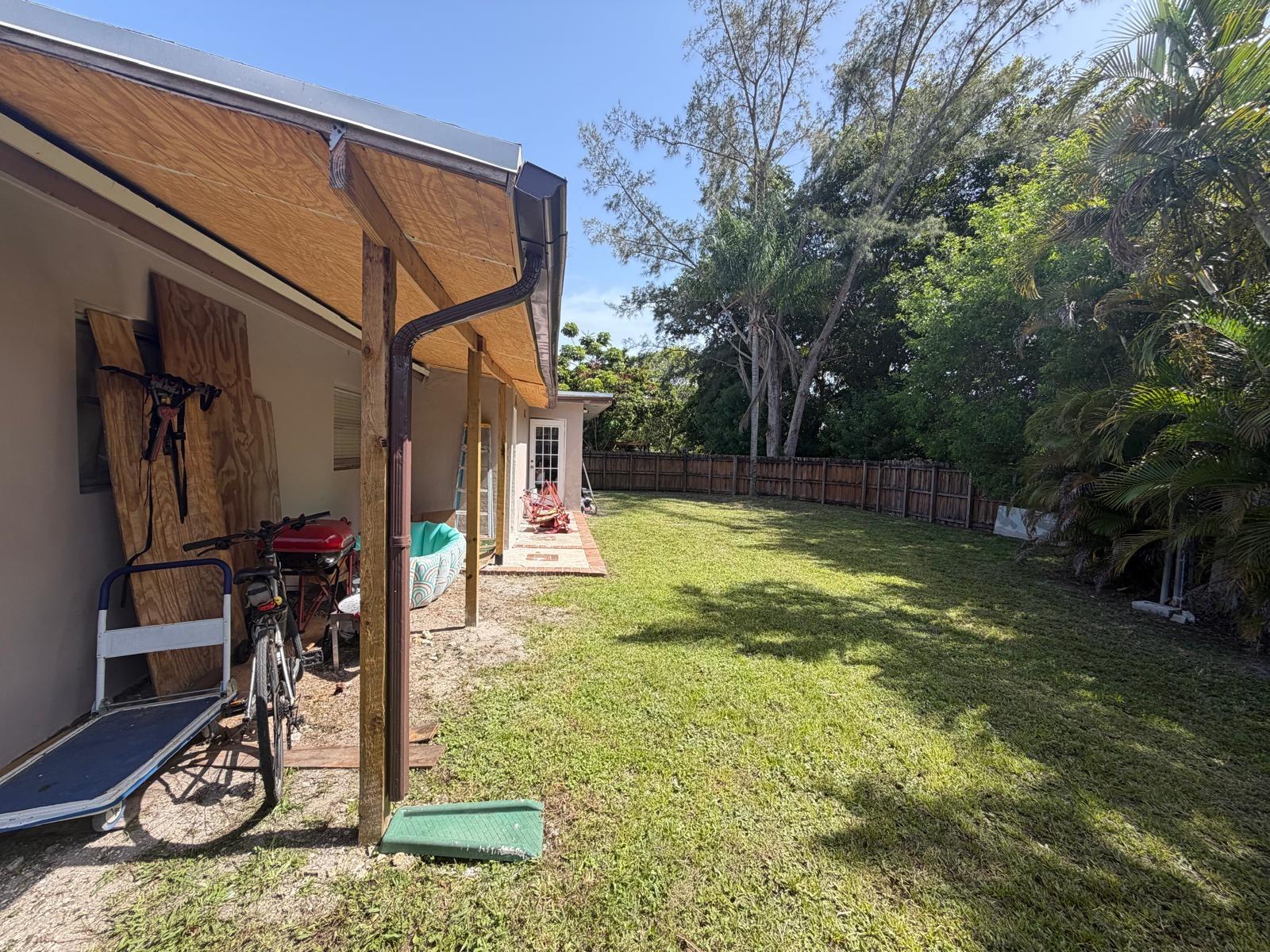 BOCA TRAILS 1 - Residential