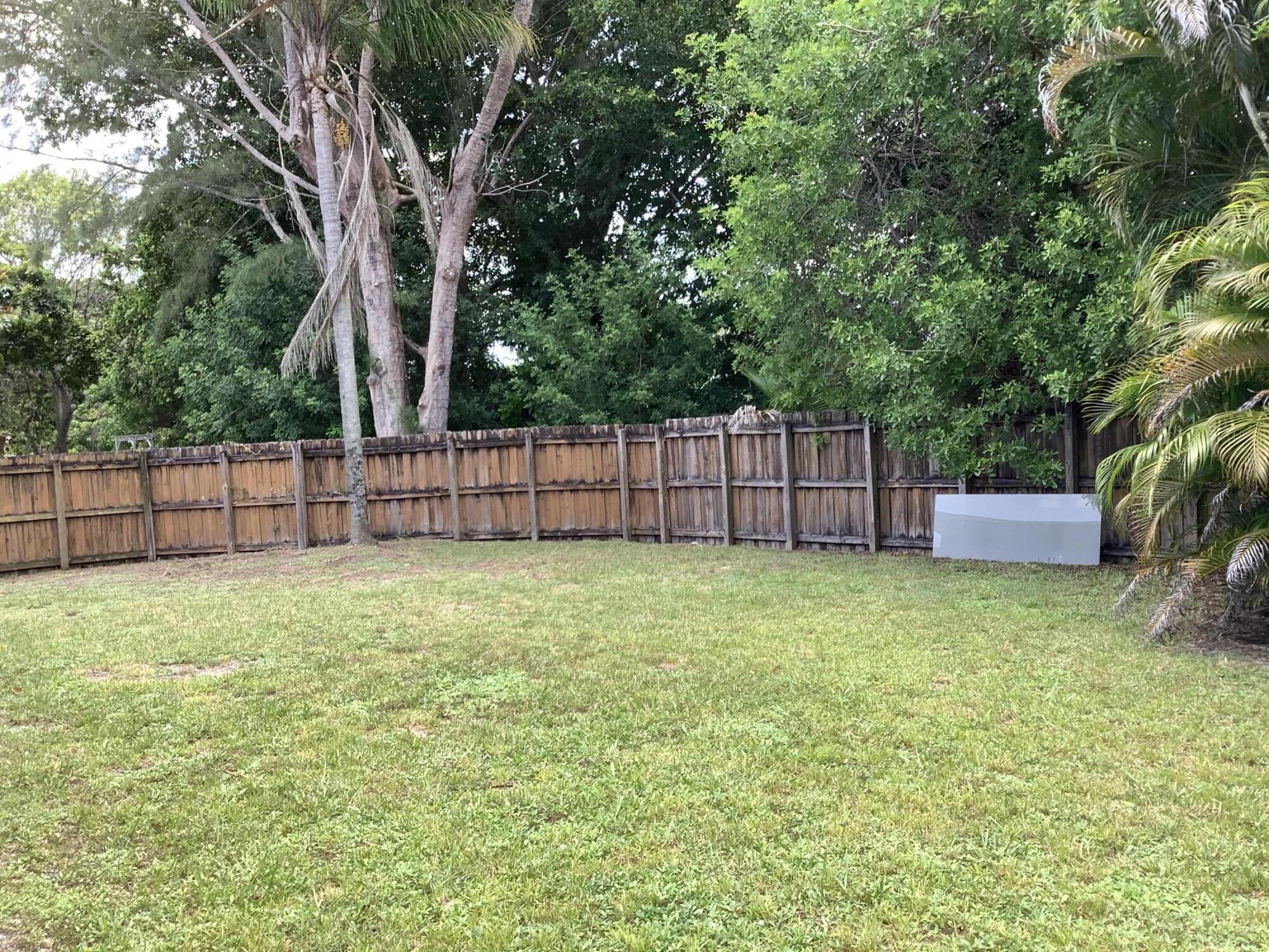BOCA TRAILS 1 - Residential