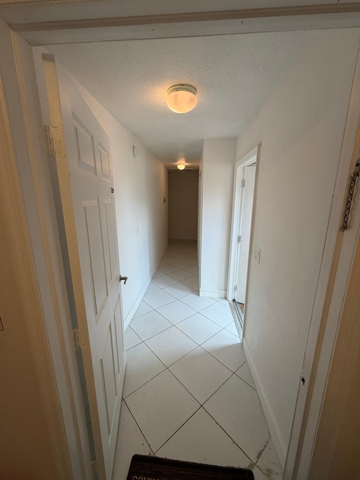 BOCA TRAILS 1 - Residential