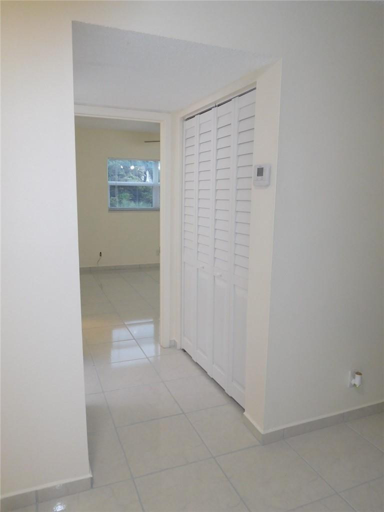 SANTA MONICA CONDOMINIUM - Residential Lease