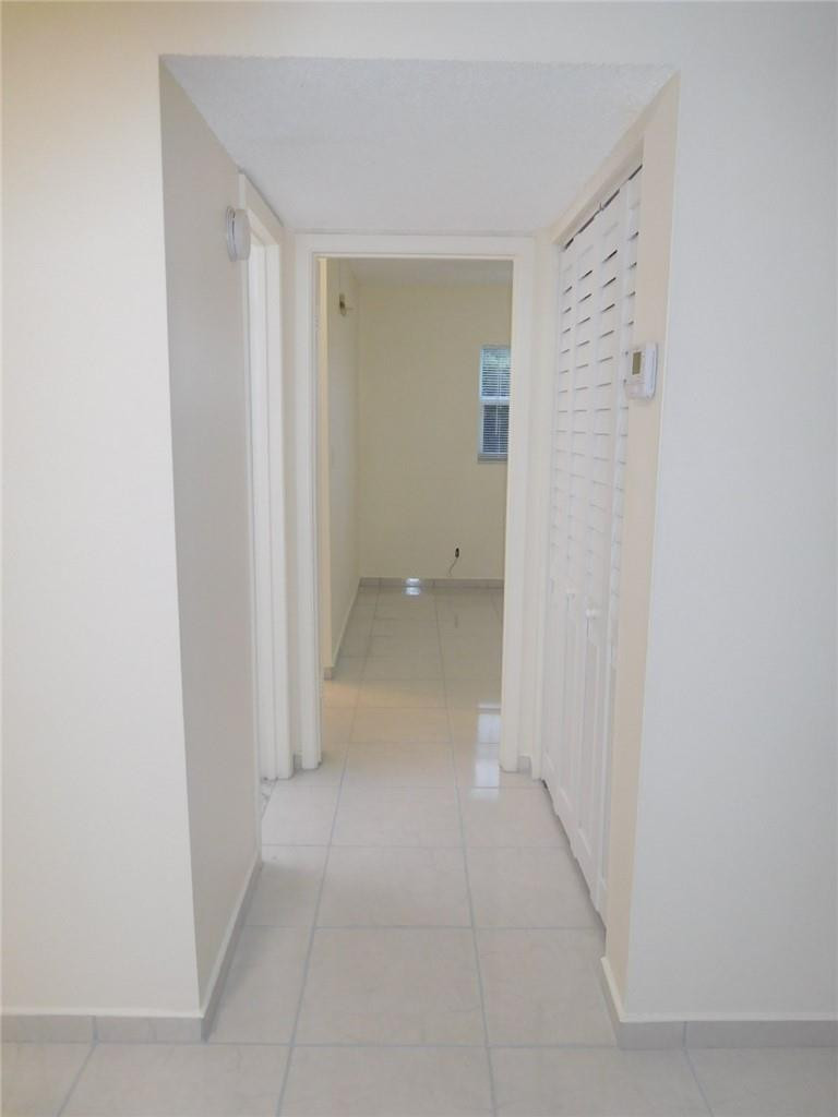 SANTA MONICA CONDOMINIUM - Residential Lease