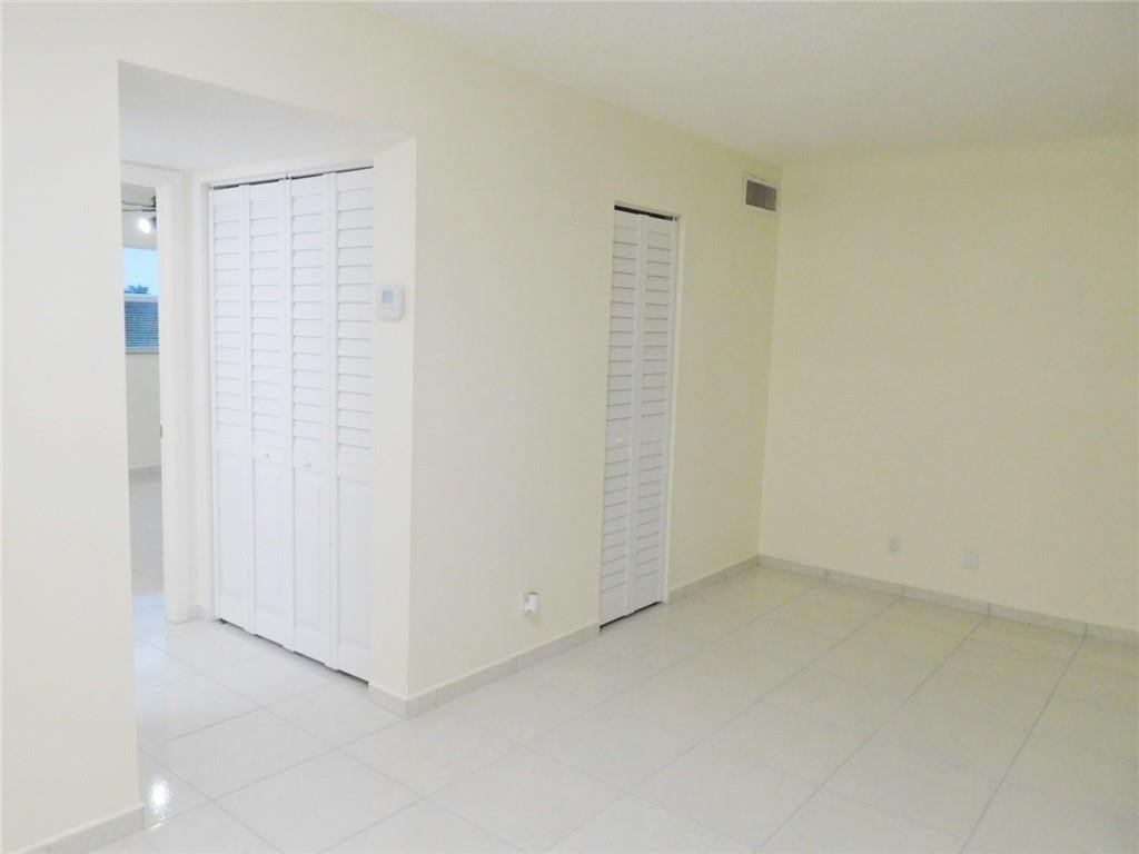 SANTA MONICA CONDOMINIUM - Residential Lease