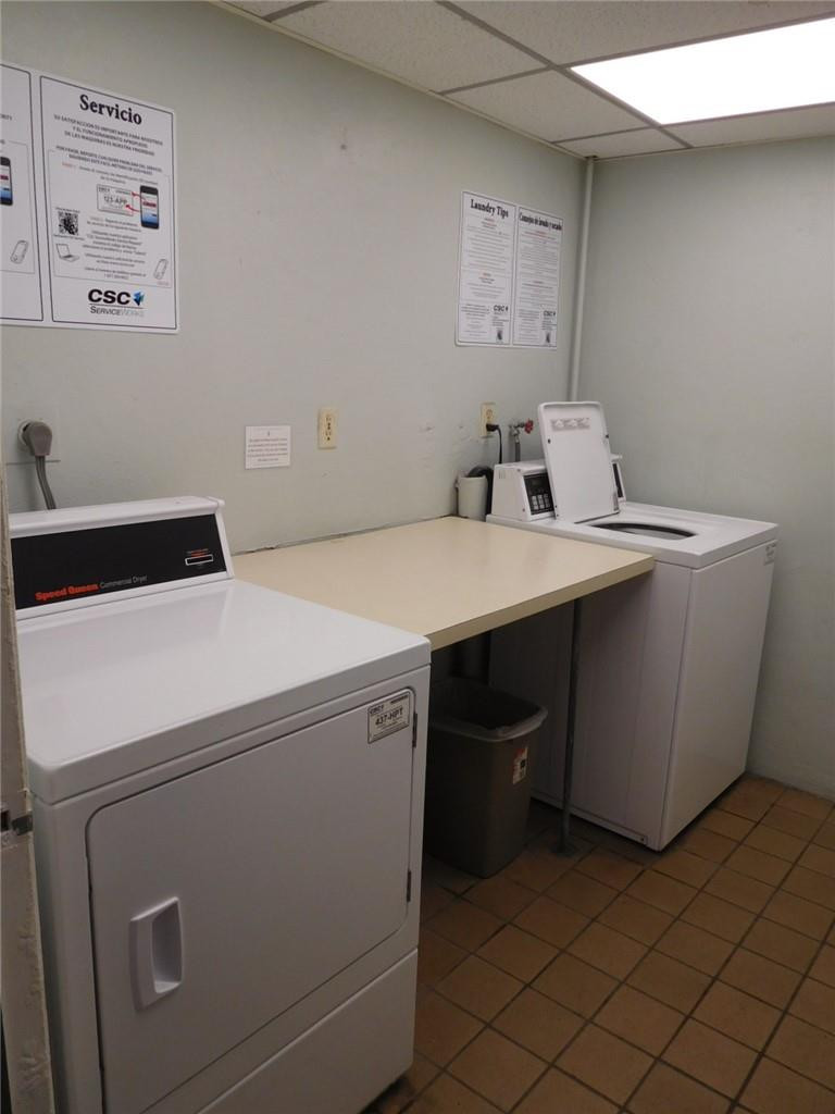 SANTA MONICA CONDOMINIUM - Residential Lease