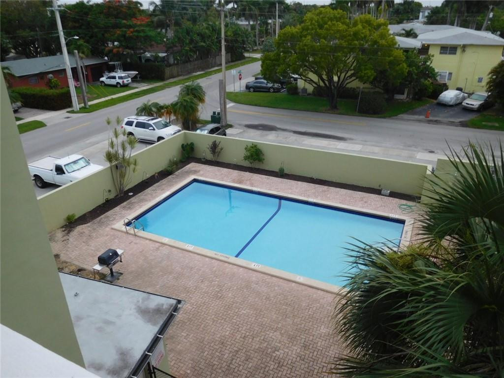 SANTA MONICA CONDOMINIUM - Residential Lease