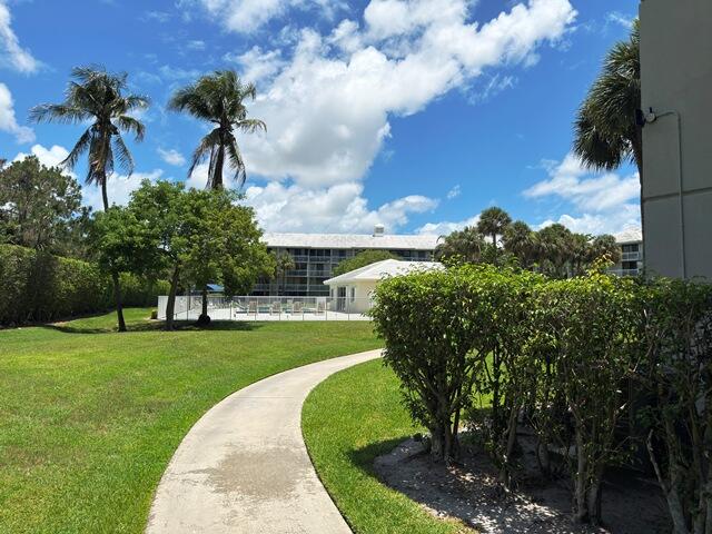 WHITEHALL VILLAGE - Residential Lease