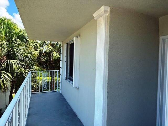 WHITEHALL VILLAGE - Residential Lease