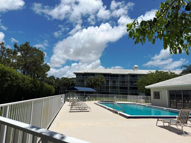 WHITEHALL VILLAGE - Residential Lease